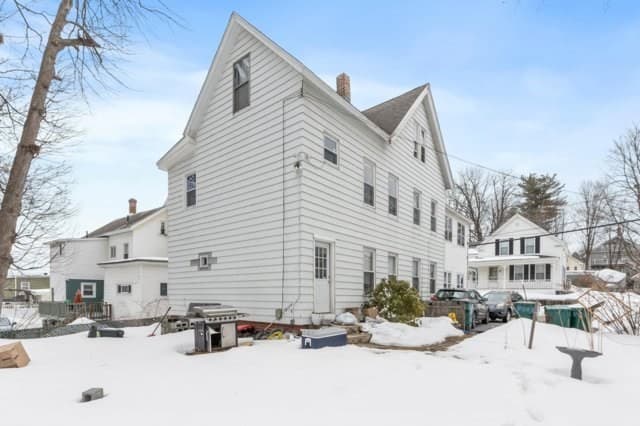 3 Family at 29 Forest Street, Fitchburg MA 01420, Fitchburg, photo 32 of 33