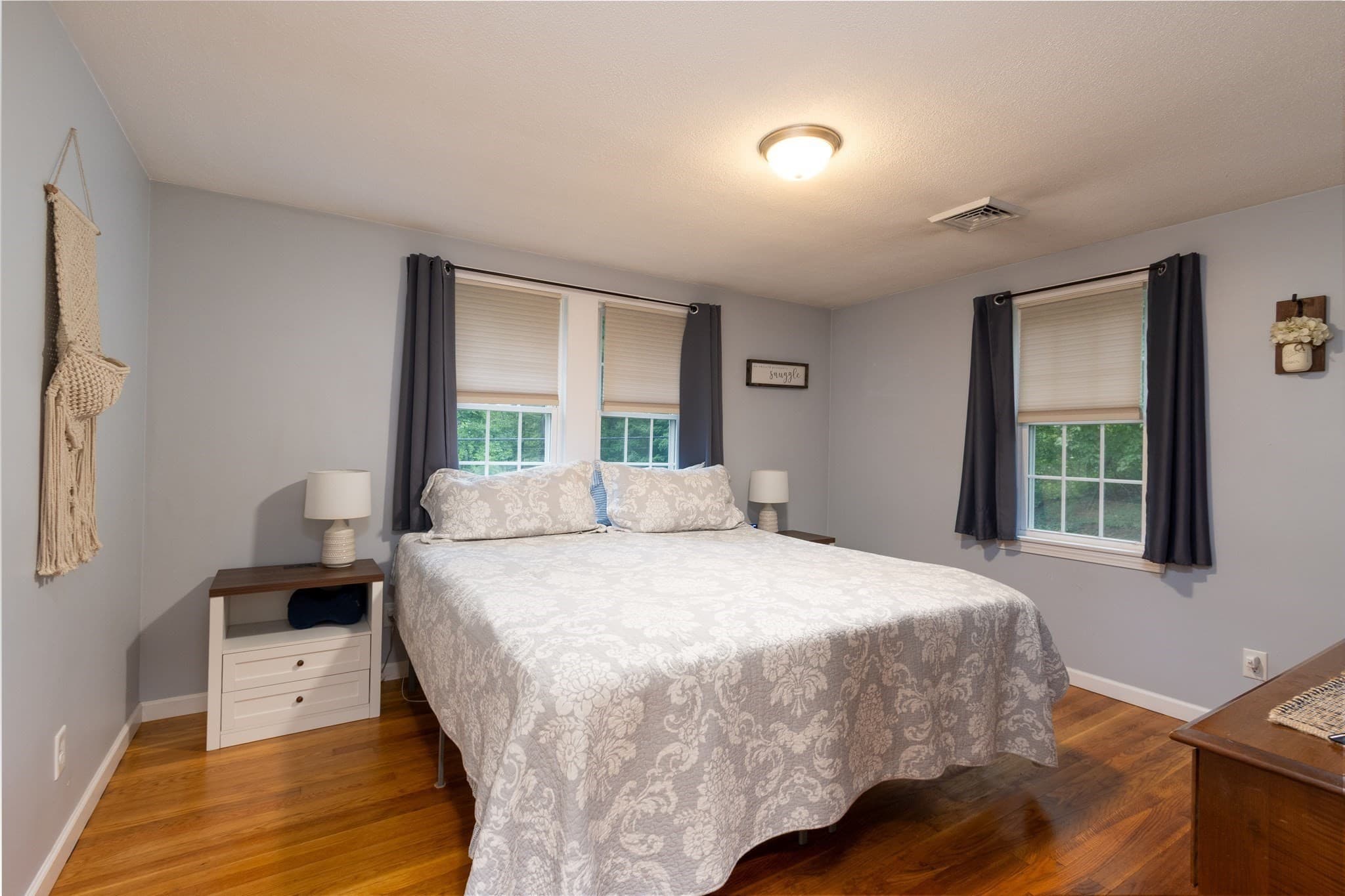Single Family Residence at 113 Charlton Rd, Spencer MA 01562, Spencer, photo 13 of 32