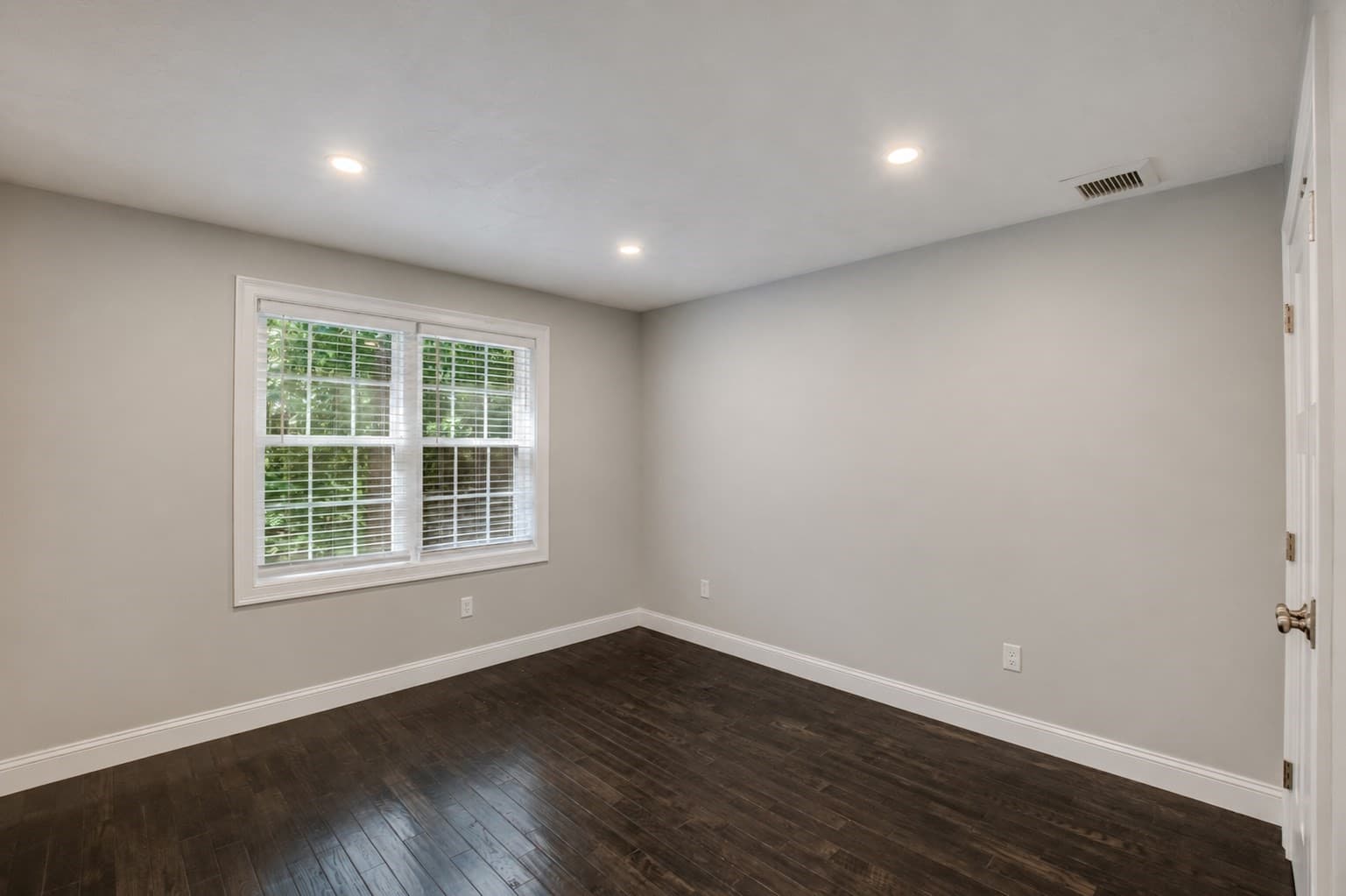 Condominium at 658 Massachusetts Ave # 3, Lunenburg MA 01462, Lunenburg, photo 25 of 41