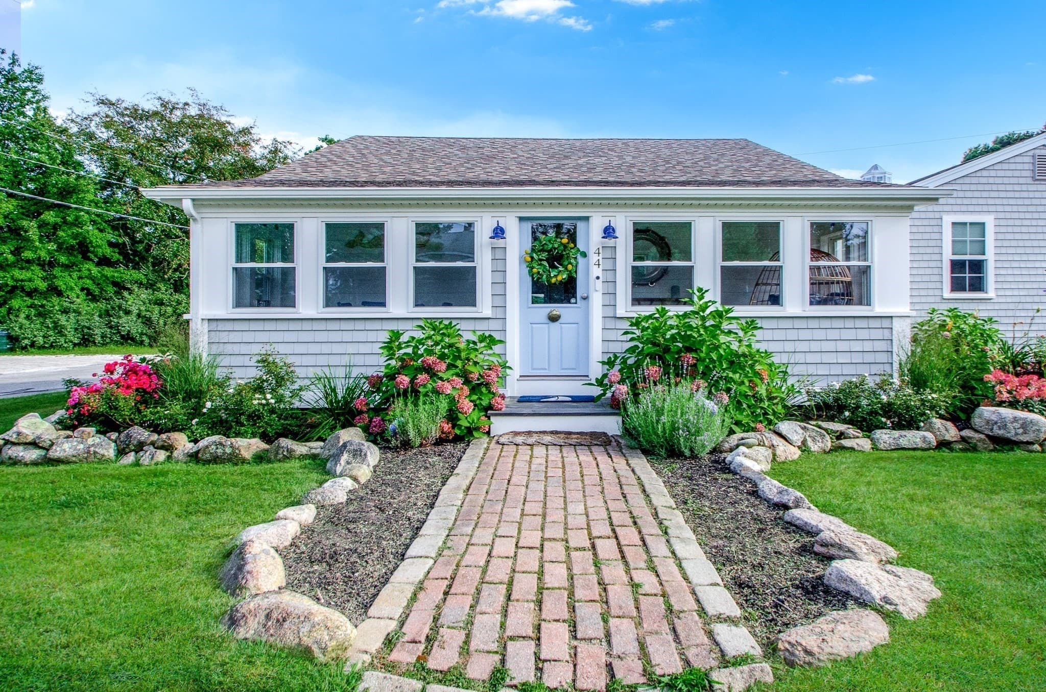 Single Family Residence at 44 Oakdale Ave, Marion MA 02738, Marion, photo 2 of 39