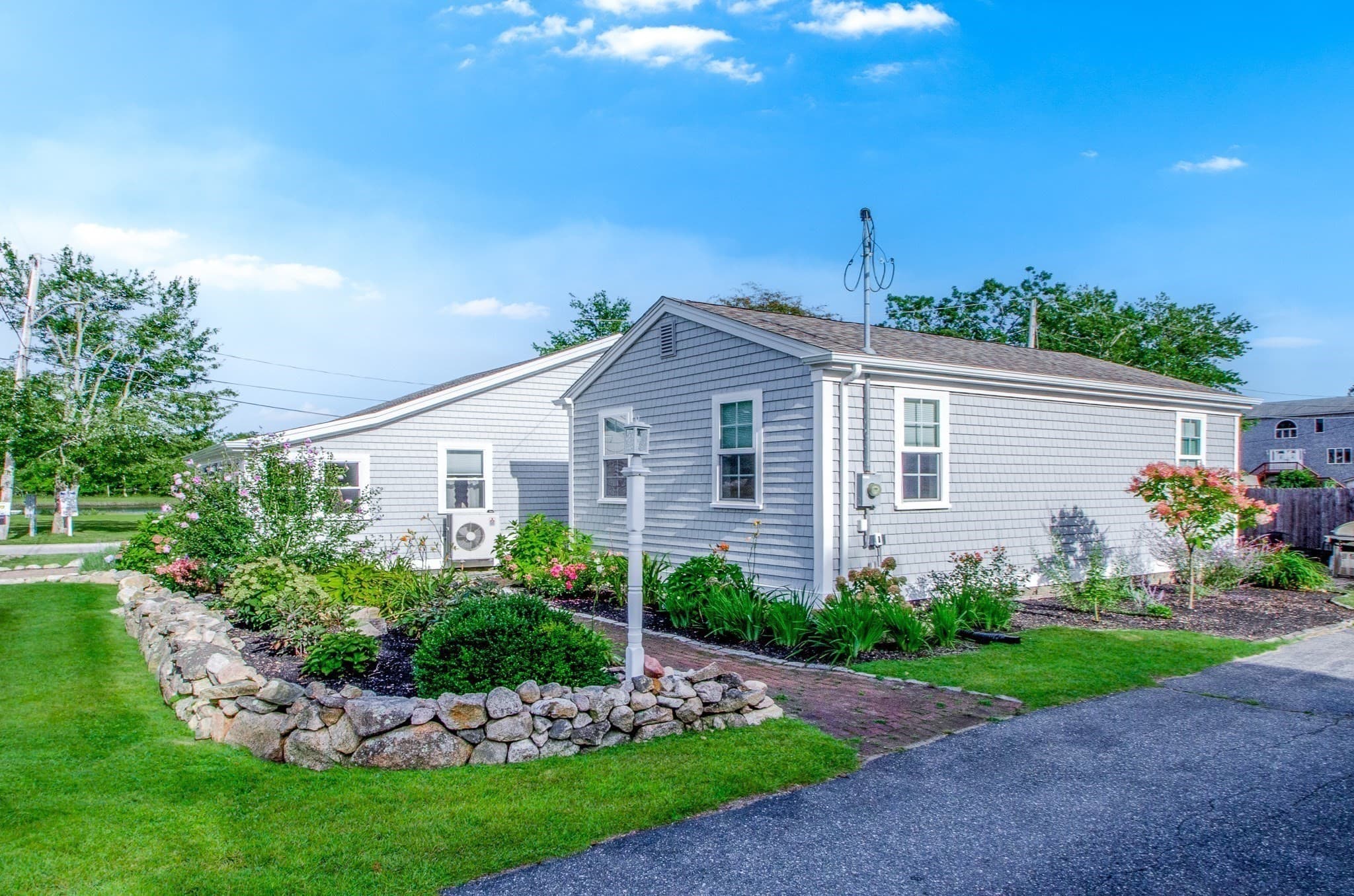 Single Family Residence at 44 Oakdale Ave, Marion MA 02738, Marion, photo 6 of 39