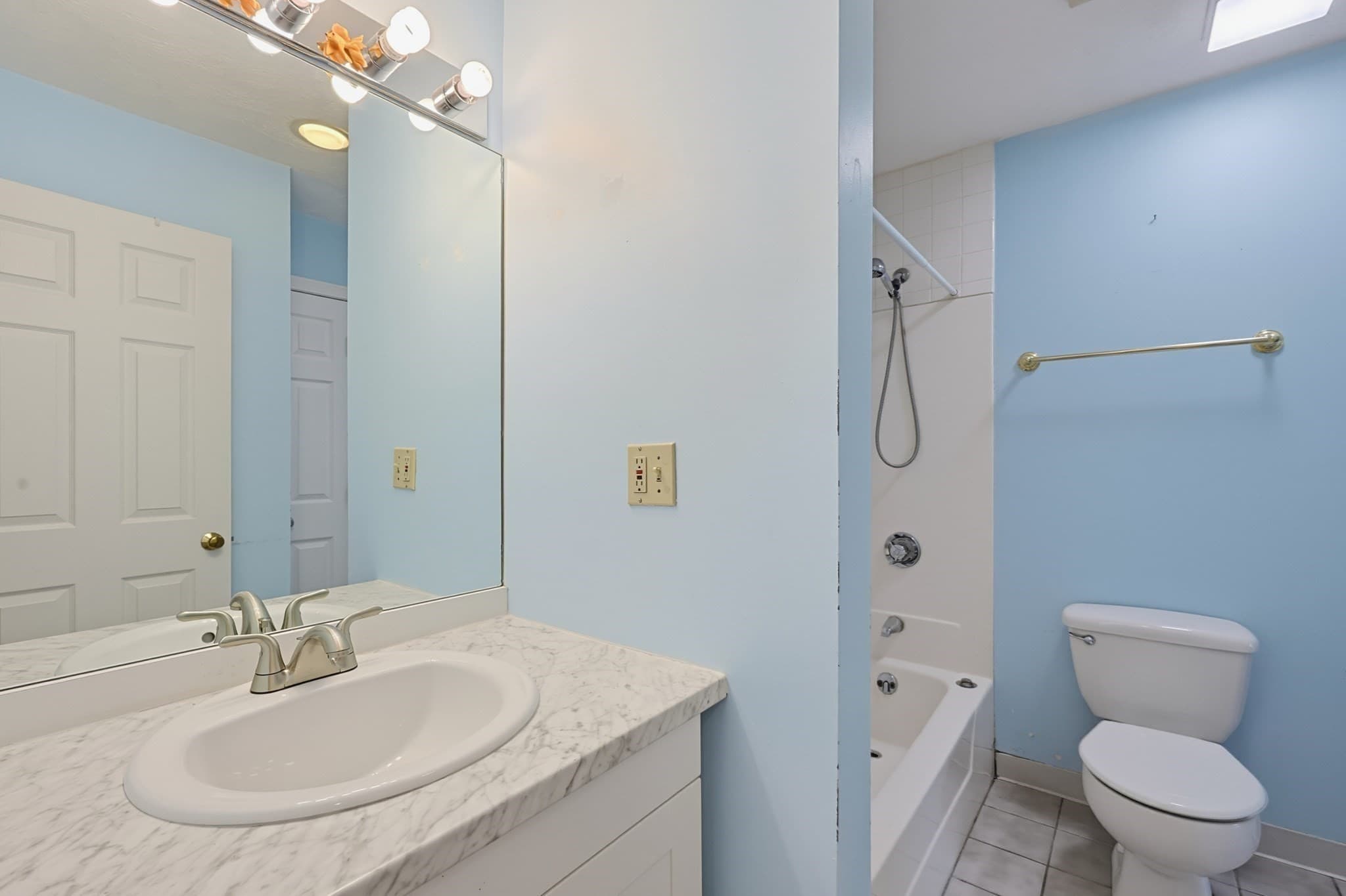 Condominium at 68 N Washington St # 504, North Attleboro MA 02760, North Attleboro, photo 10 of 12