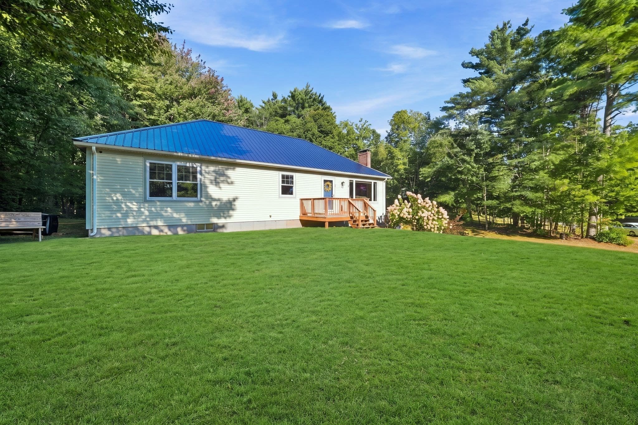 Single Family Residence at 25 Ridgewood Dr, Gilmanton NH 03237, Gilmanton, photo 3 of 42