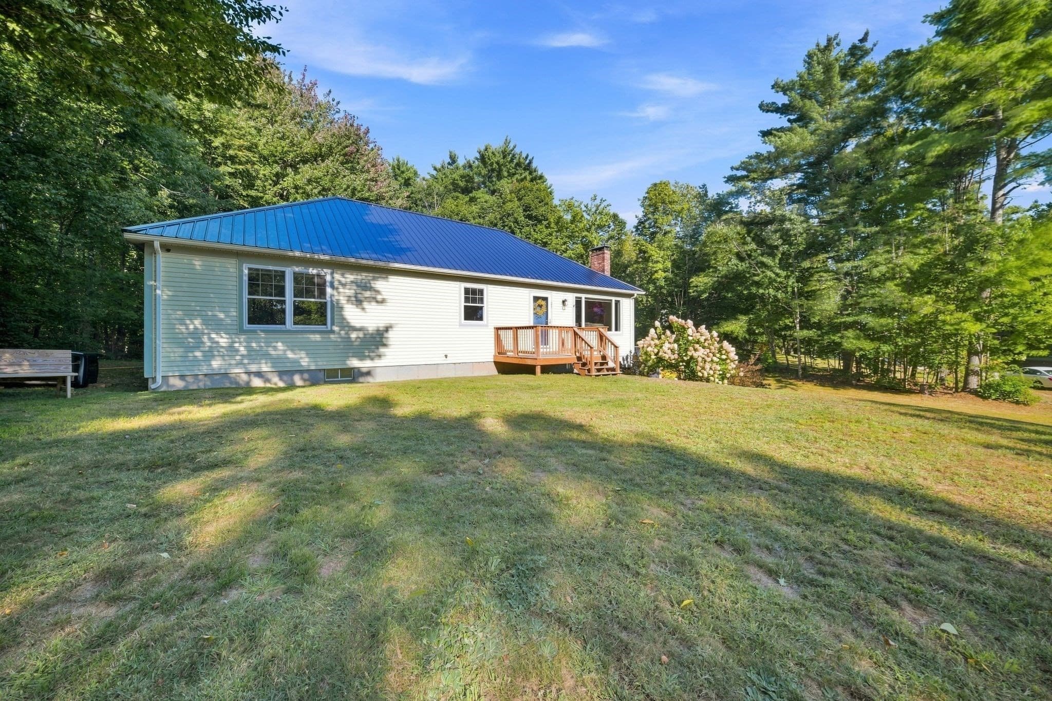 Single Family Residence at 25 Ridgewood Dr, Gilmanton NH 03237, Gilmanton, photo 4 of 42