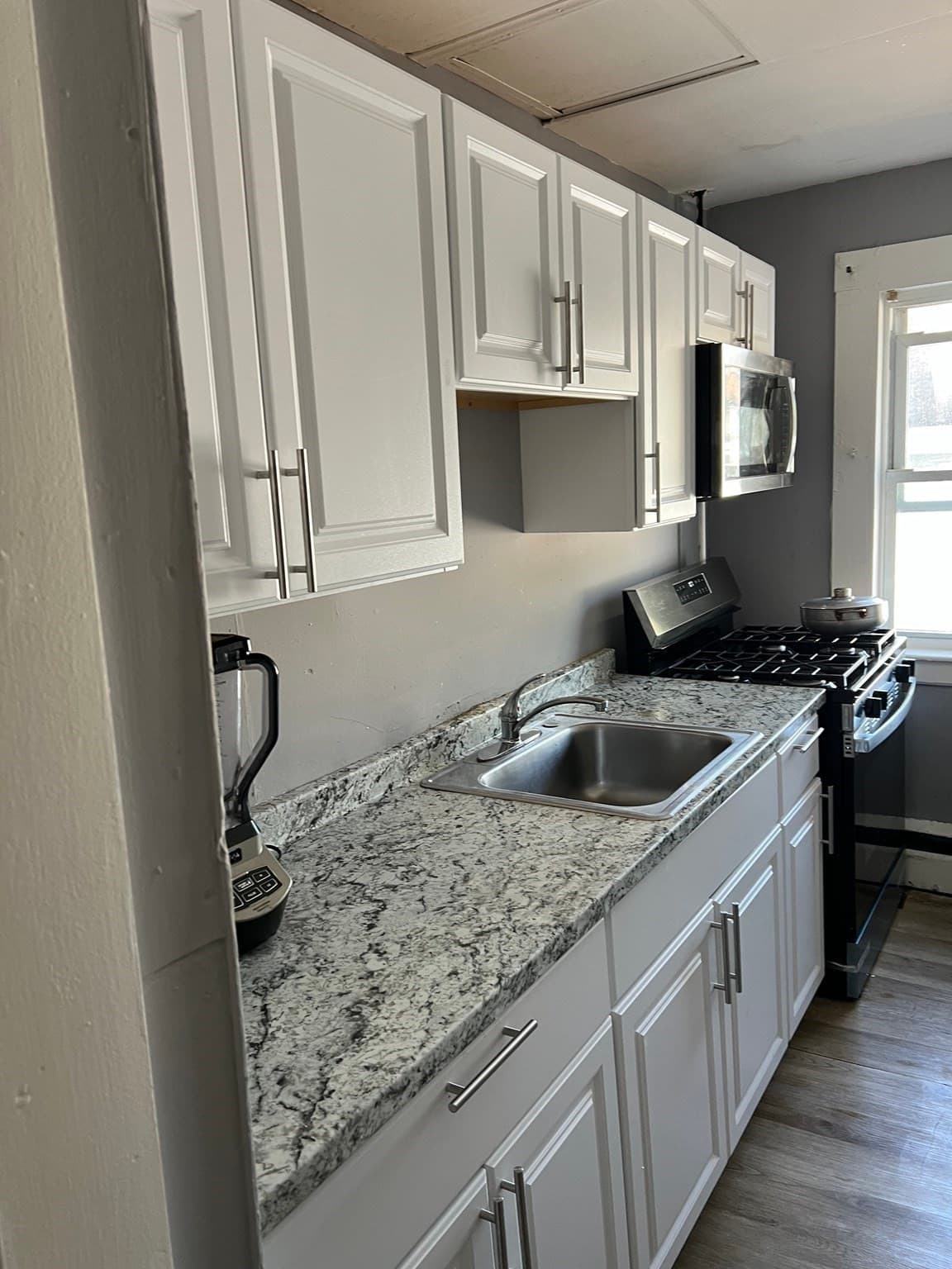 3 Family - 3 Units Up/Down at 107 Oxford Street, Lawrence MA 01841, Lawrence, photo 23 of 41