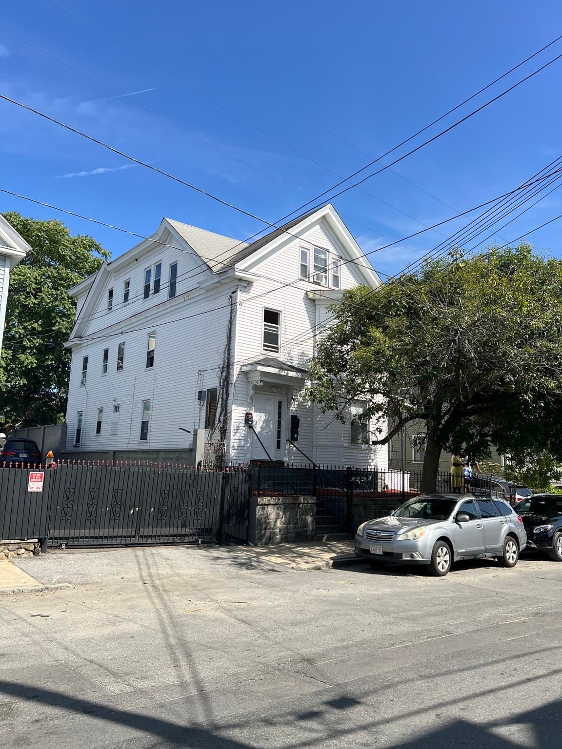 3 Family - 3 Units Up/Down at 107 Oxford Street, Lawrence MA 01841, Lawrence, photo 3 of 41