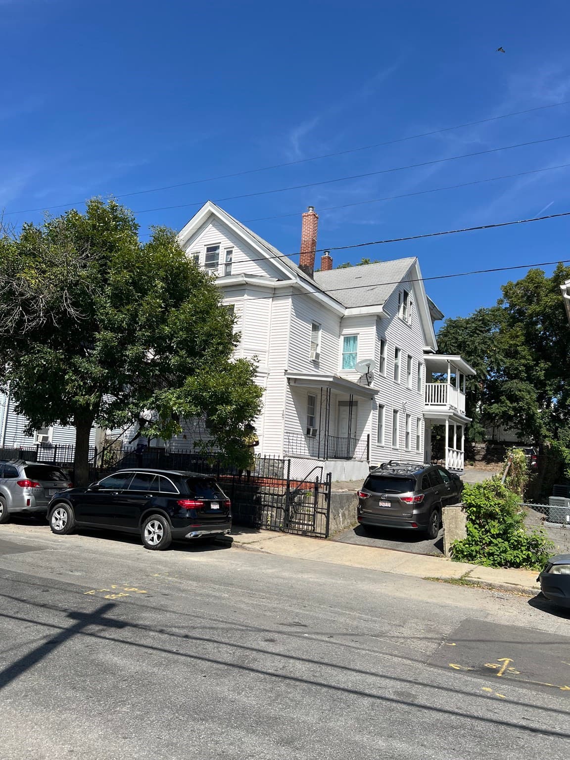 107 Oxford Street, Lawrence MA 01841
