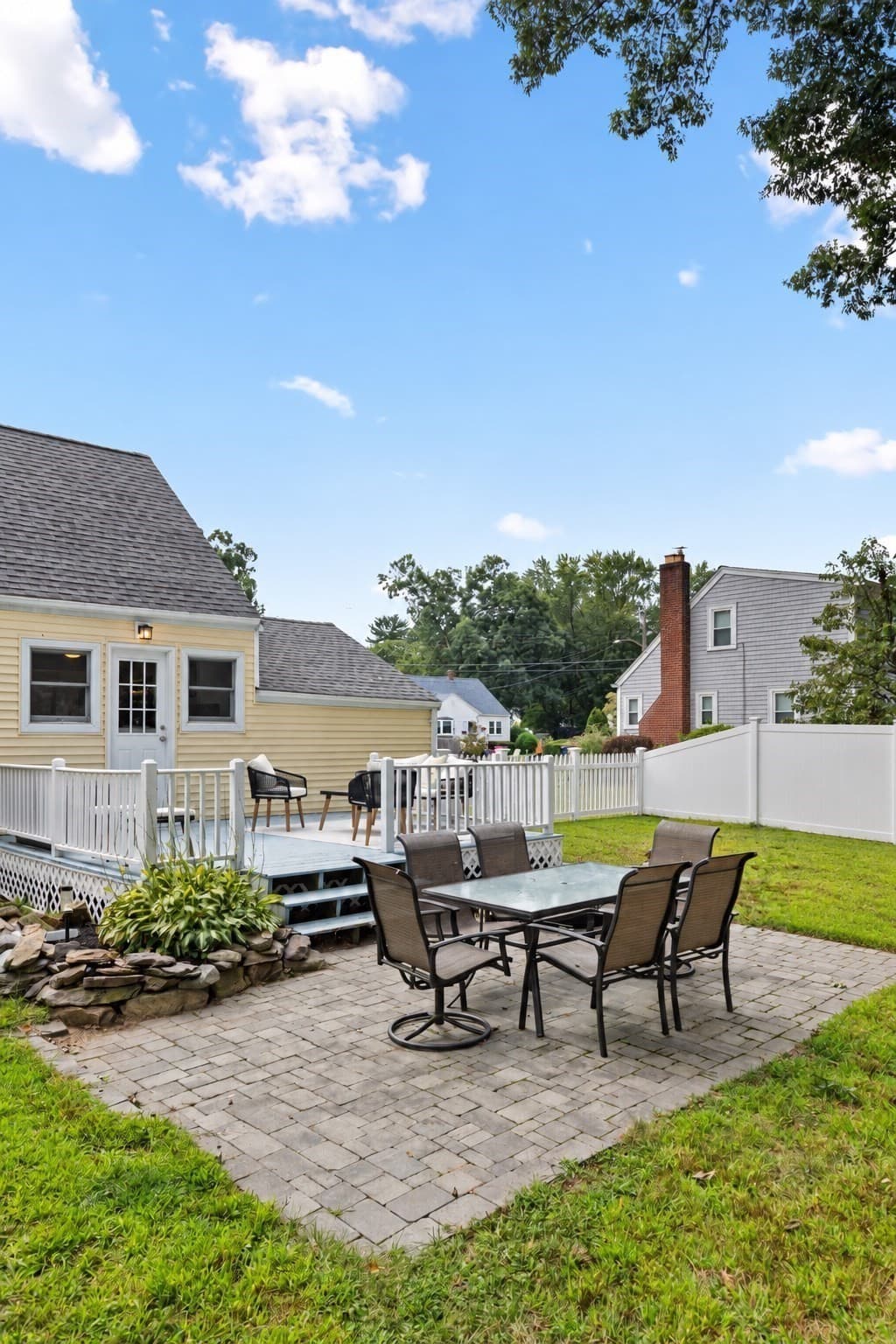 Single Family Residence at 10 Suffolk Rd, Sharon MA 02067, Sharon, photo 32 of 40