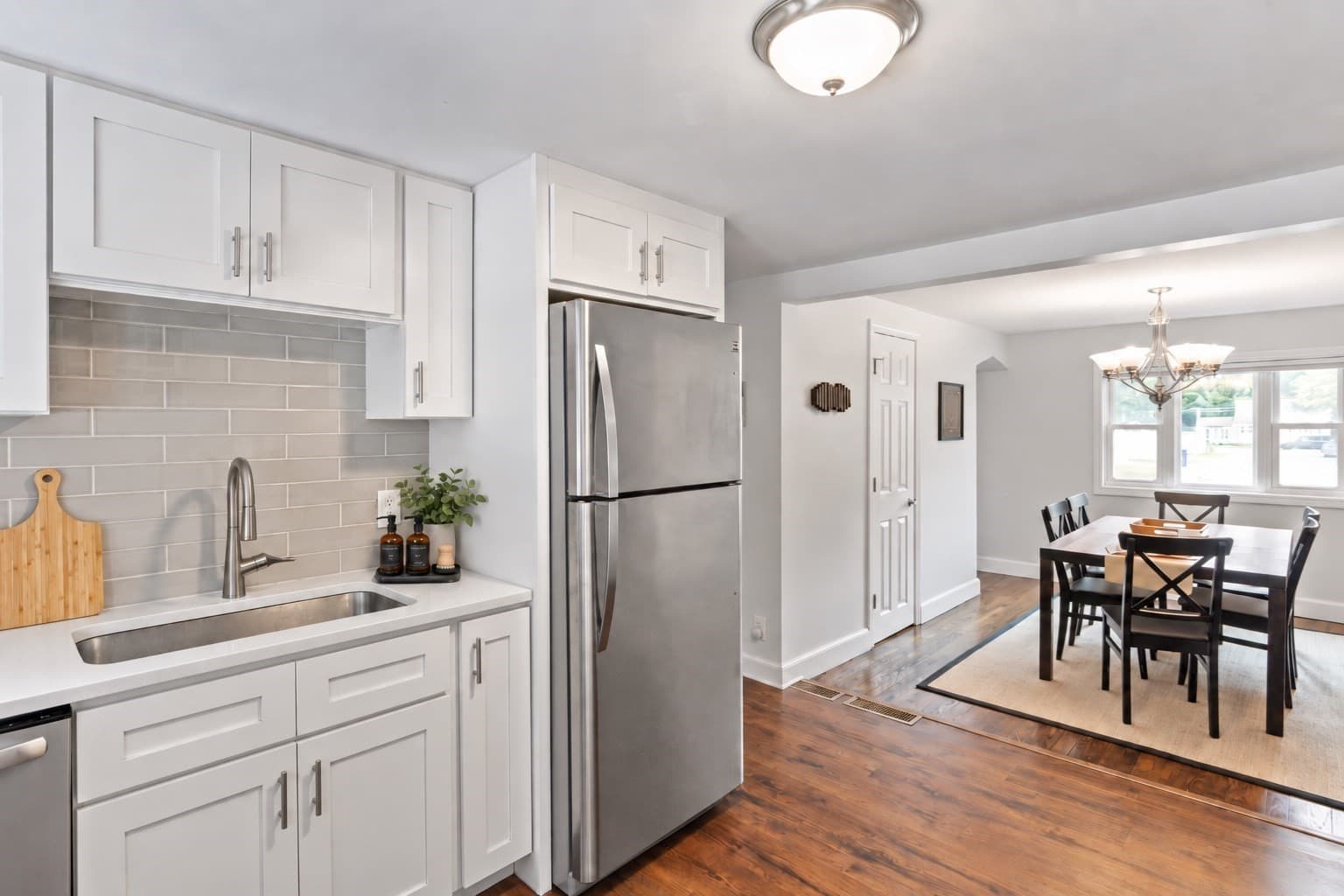 Single Family Residence at 10 Suffolk Rd, Sharon MA 02067, Sharon, photo 4 of 40