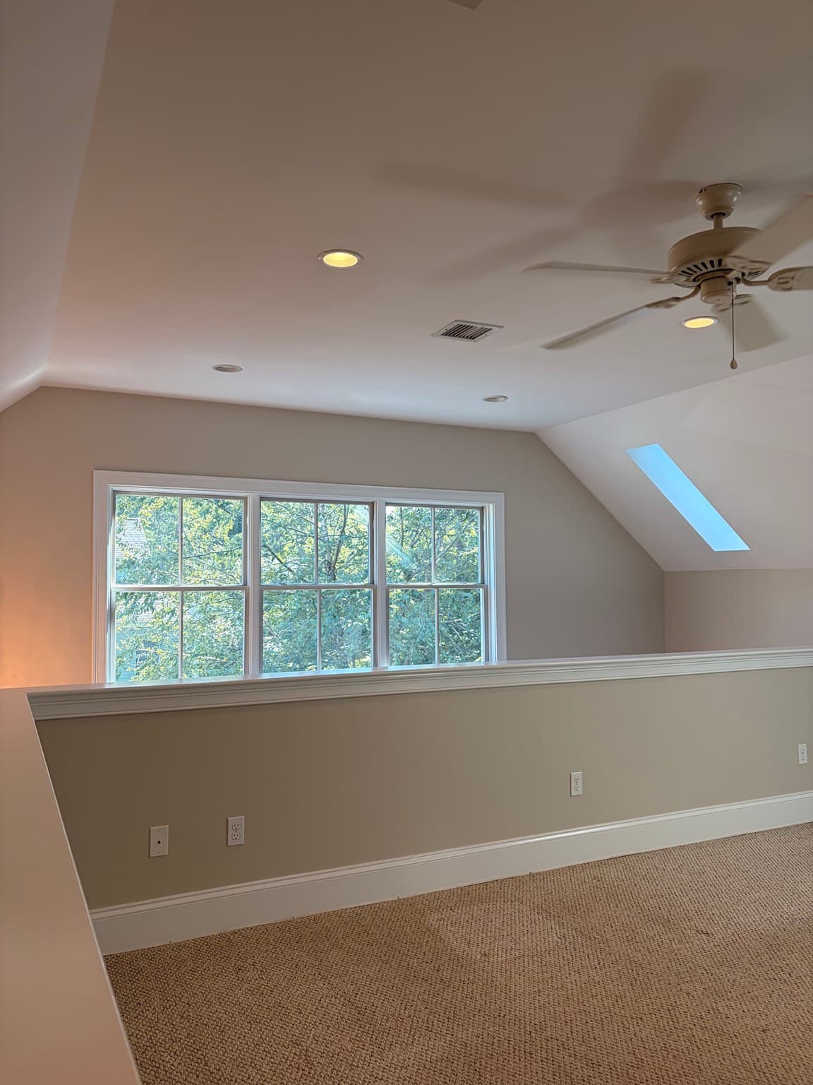 Condominium at 38 Hathaway Pond Cir # 38, Rochester MA 02770, Rochester, photo 19 of 32