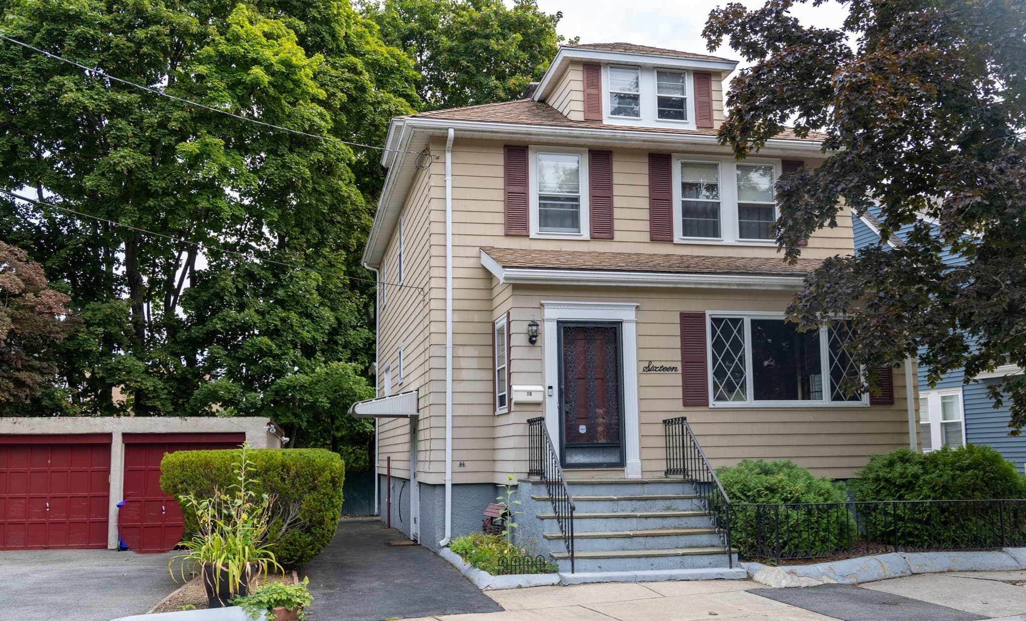 16 Avalon Rd, Malden MA 02148