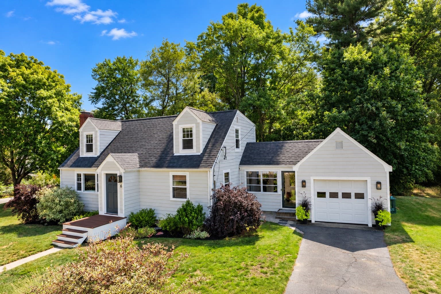 6 Park Ave., Framingham MA 01701