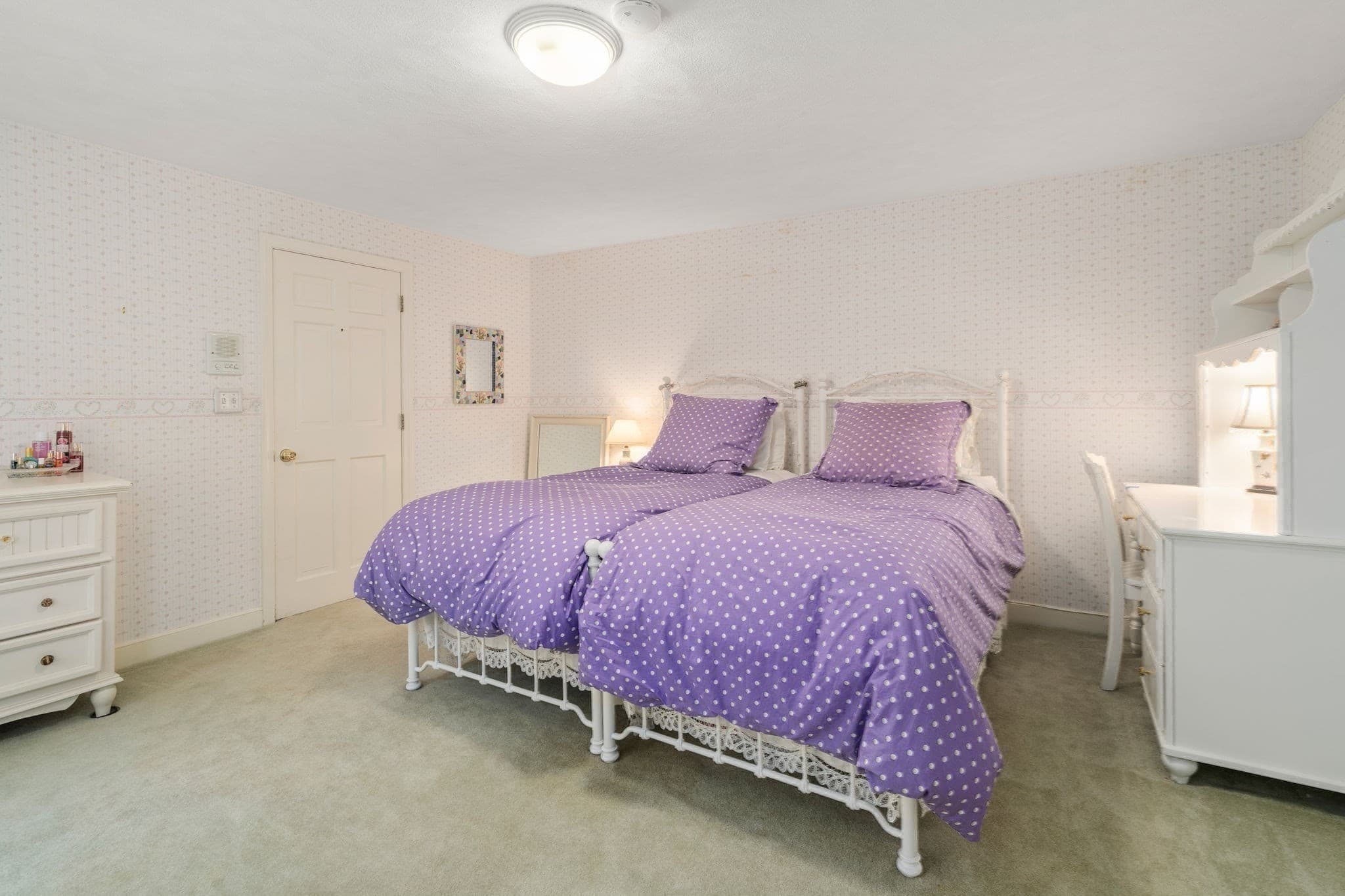 Single Family Residence at 10 Circle Dr, Dover MA 02030, Dover, photo 27 of 39