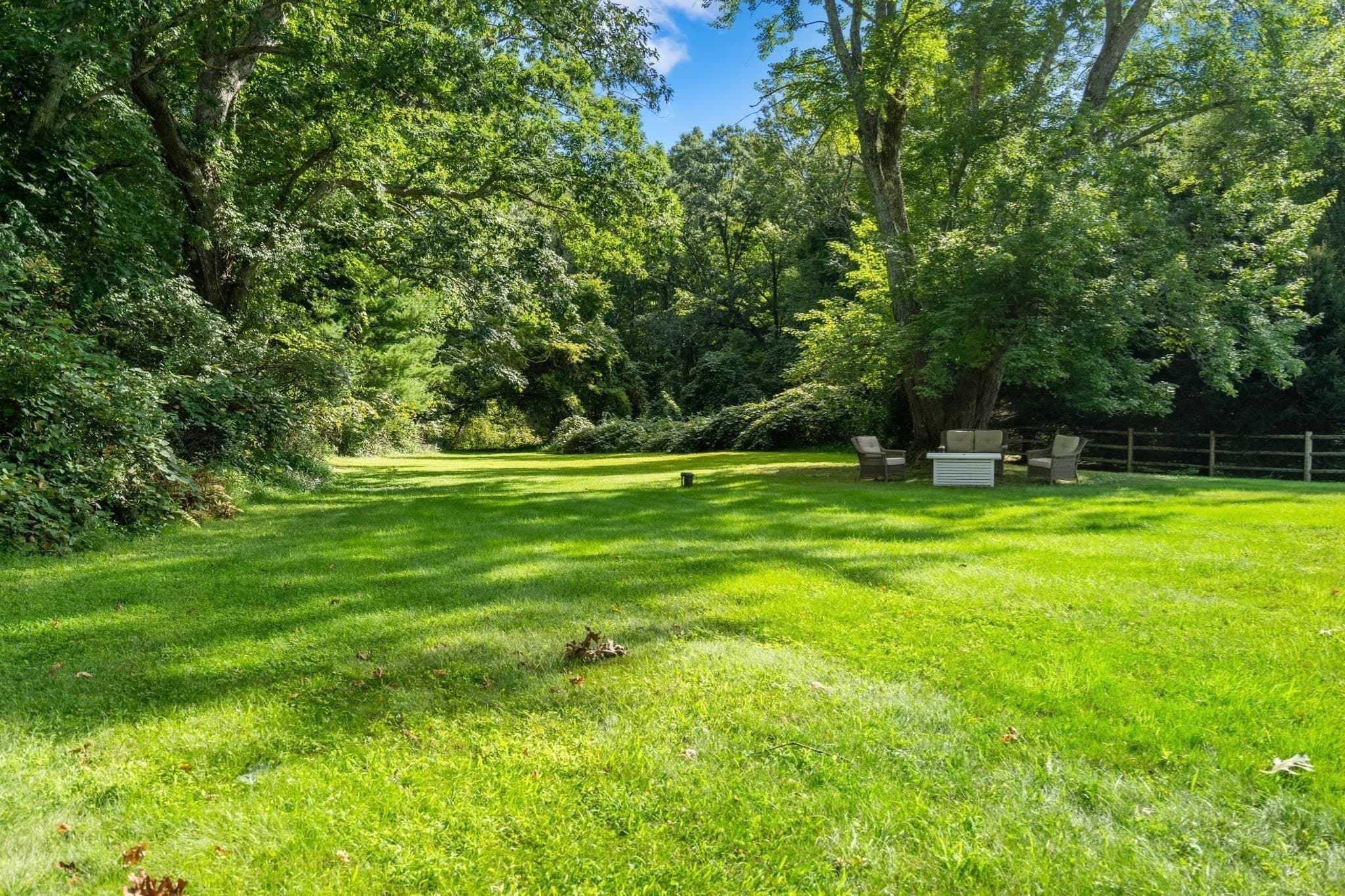 Single Family Residence at 10 Circle Dr, Dover MA 02030, Dover, photo 34 of 39