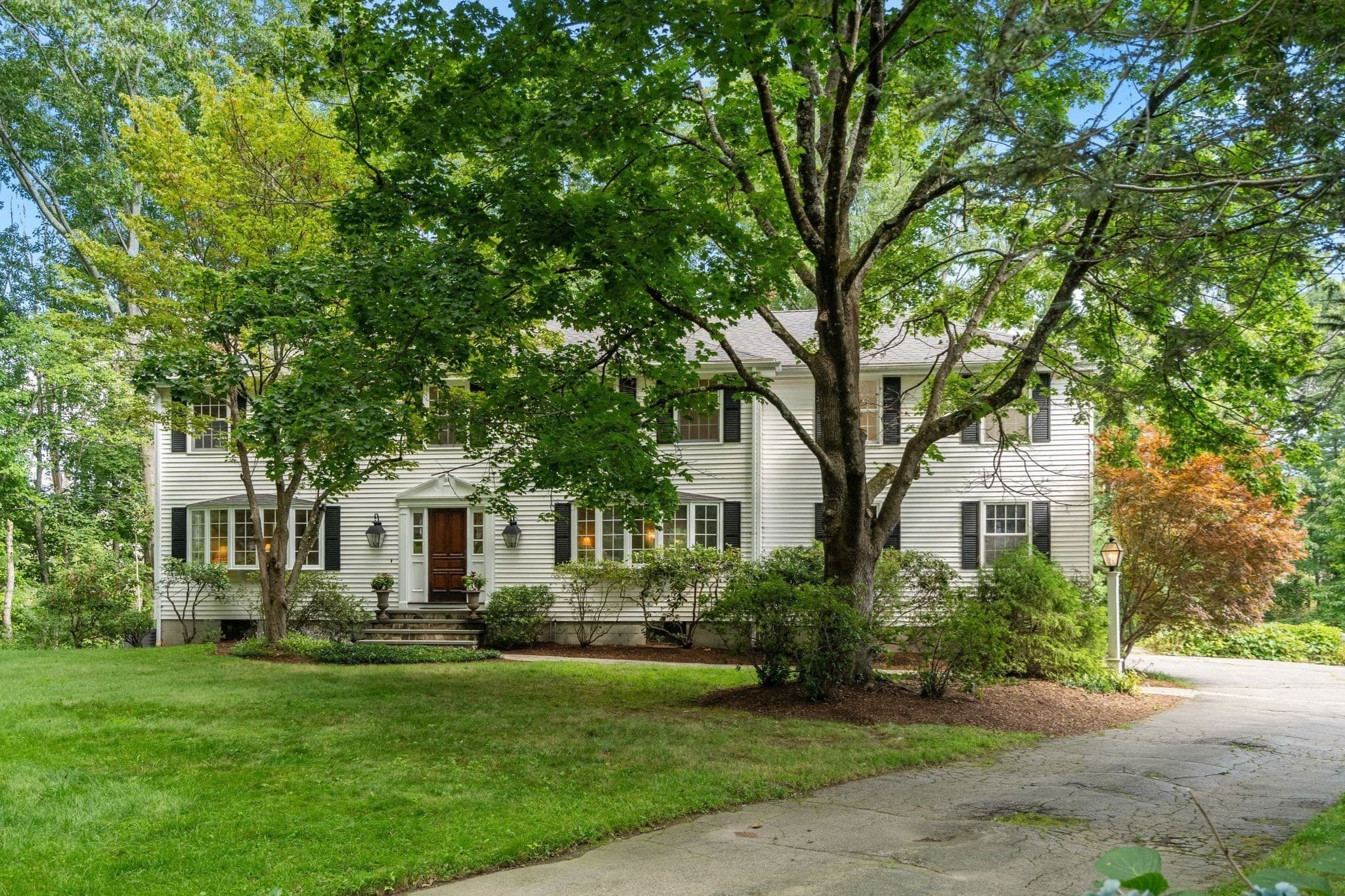 Single Family Residence at 10 Circle Dr, Dover MA 02030, Dover, photo 38 of 39