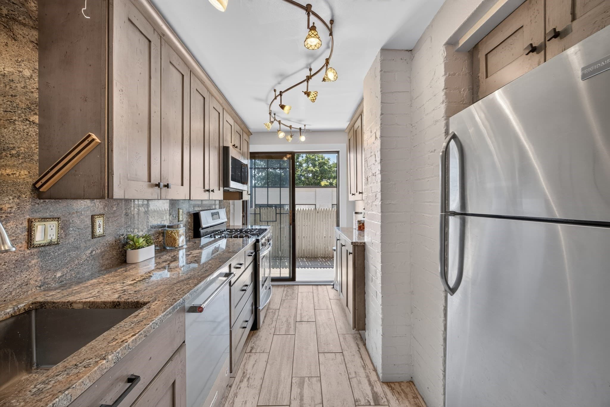 Condominium at 26 Medfield St # 3, Boston MA 02115, photo 9 of 19