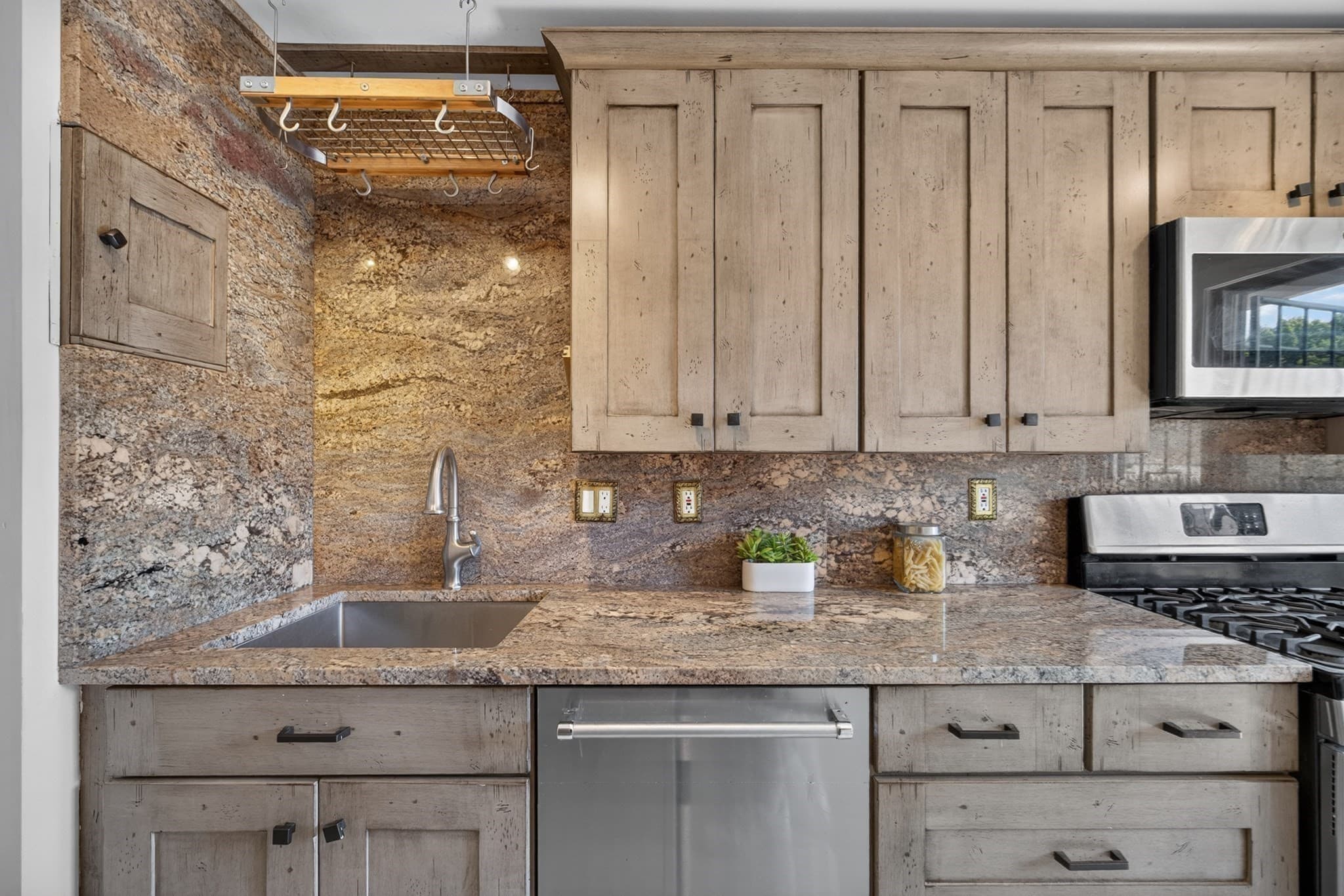 Condominium at 26 Medfield St # 3, Boston MA 02115, photo 8 of 19