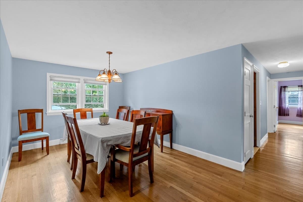 Single Family Residence at 121 Twin Fawn Dr, Hanover MA 02339, Hanover, photo 9 of 42