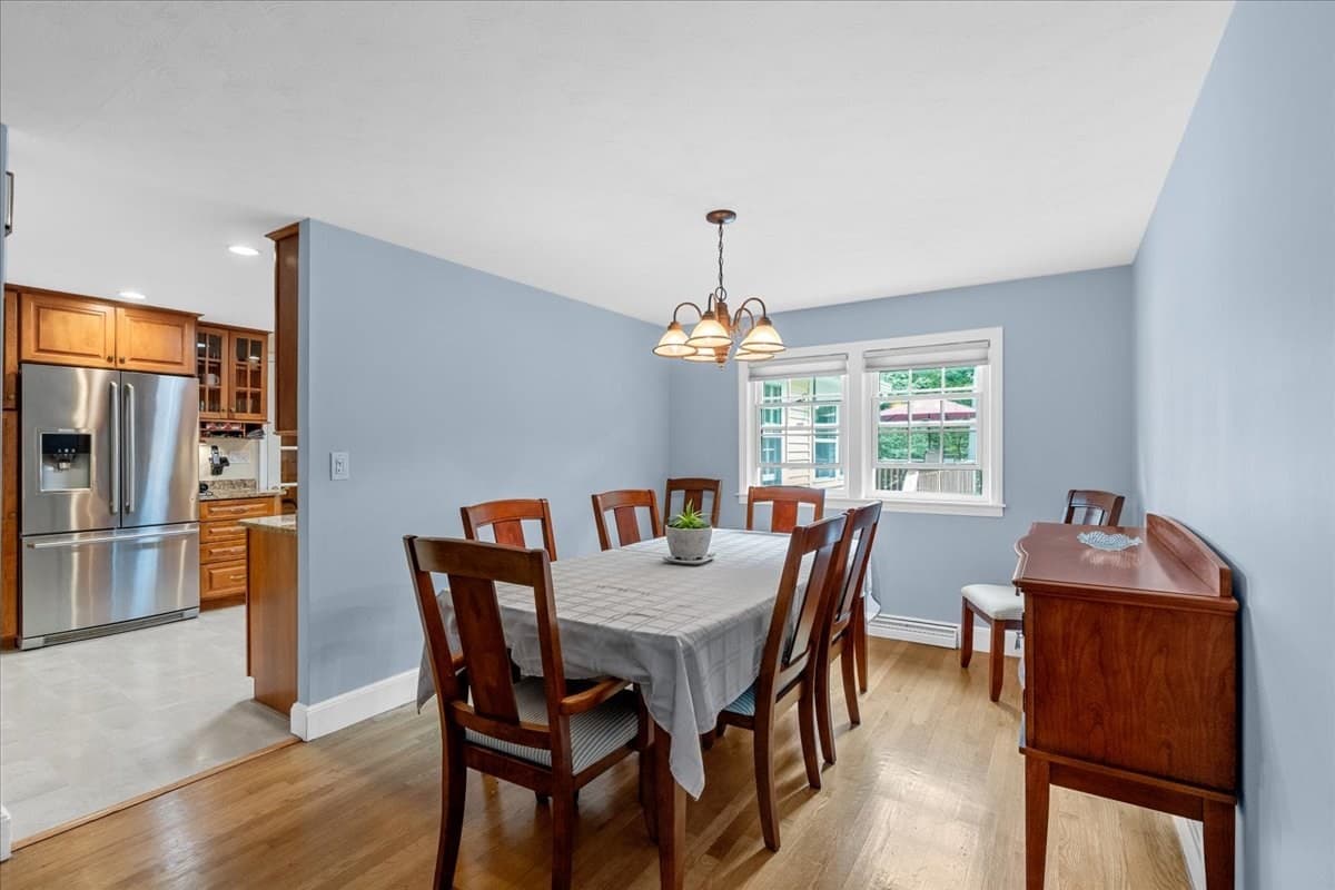 Single Family Residence at 121 Twin Fawn Dr, Hanover MA 02339, Hanover, photo 8 of 42