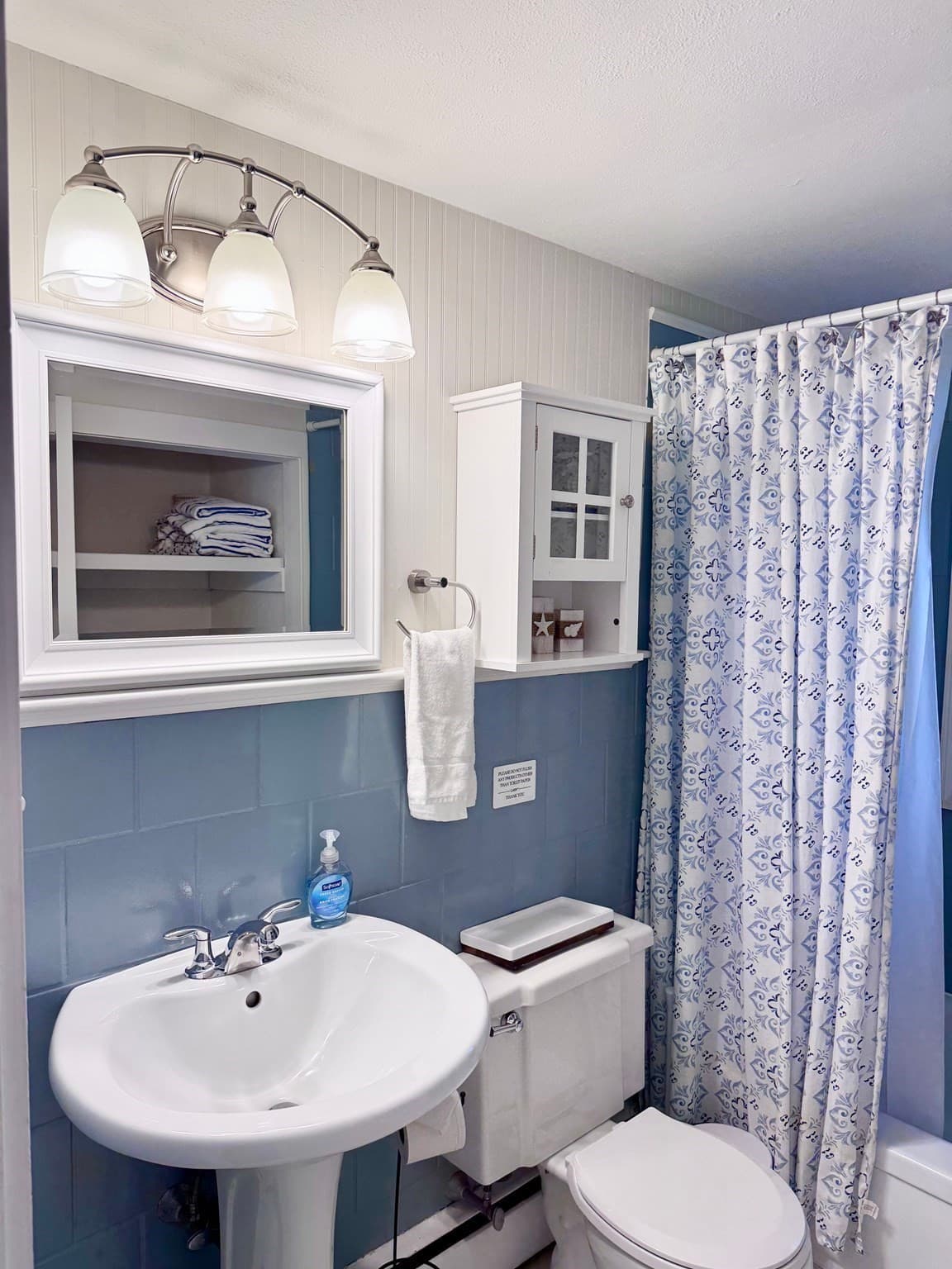 Single Family Residence at 42 Vineyard Ave, Barnstable MA 02601, Barnstable, photo 15 of 36