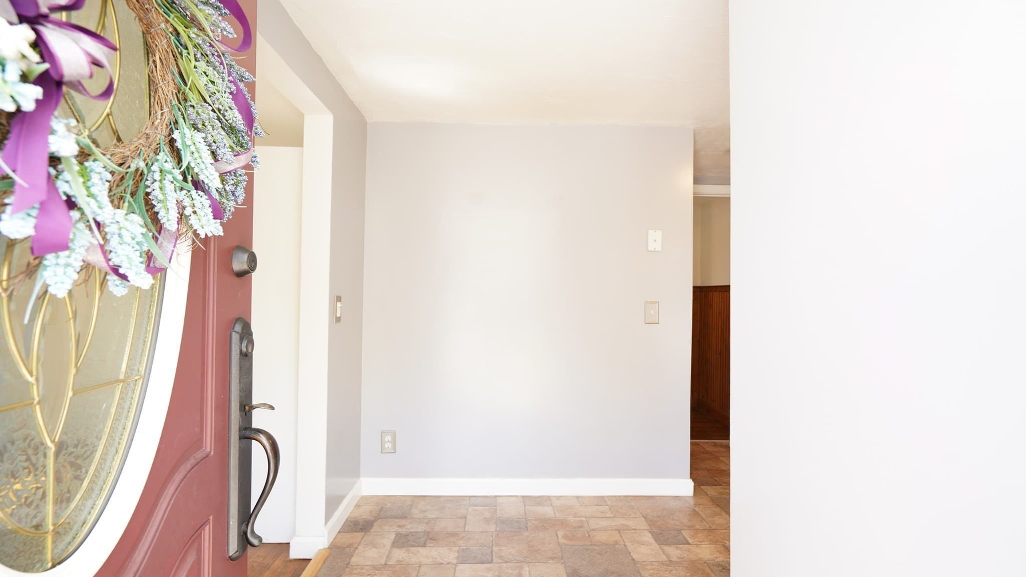 Single Family Residence at 4 Phillips St, Attleboro MA 02703, Attleboro, photo 6 of 42