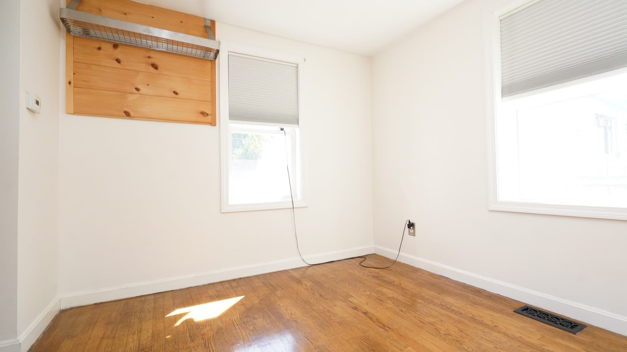 Single Family Residence at 4 Phillips St, Attleboro MA 02703, Attleboro, photo 22 of 42