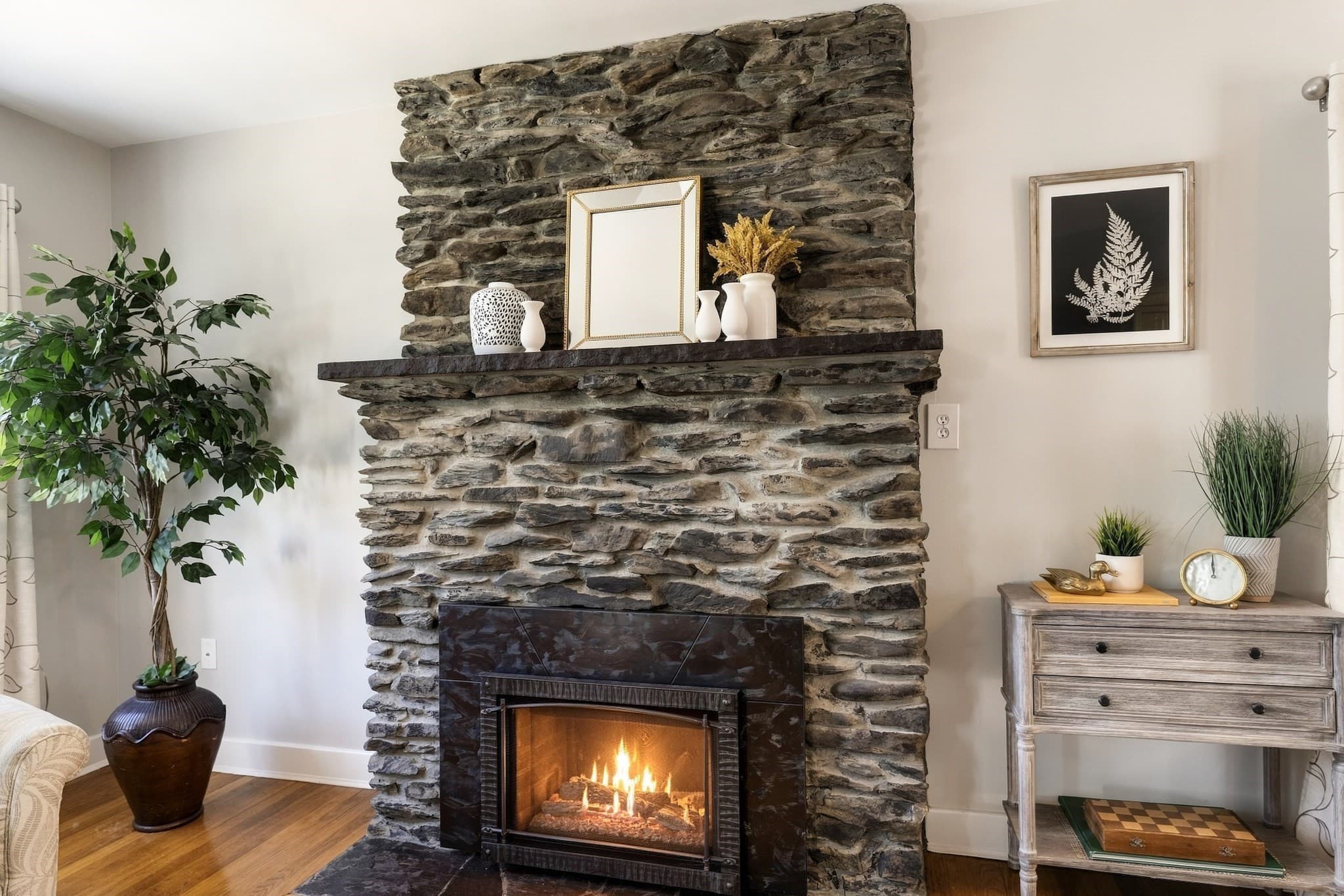 Single Family Residence at 14 Macomber Ave, Dartmouth MA 02747, Dartmouth, photo 6 of 38