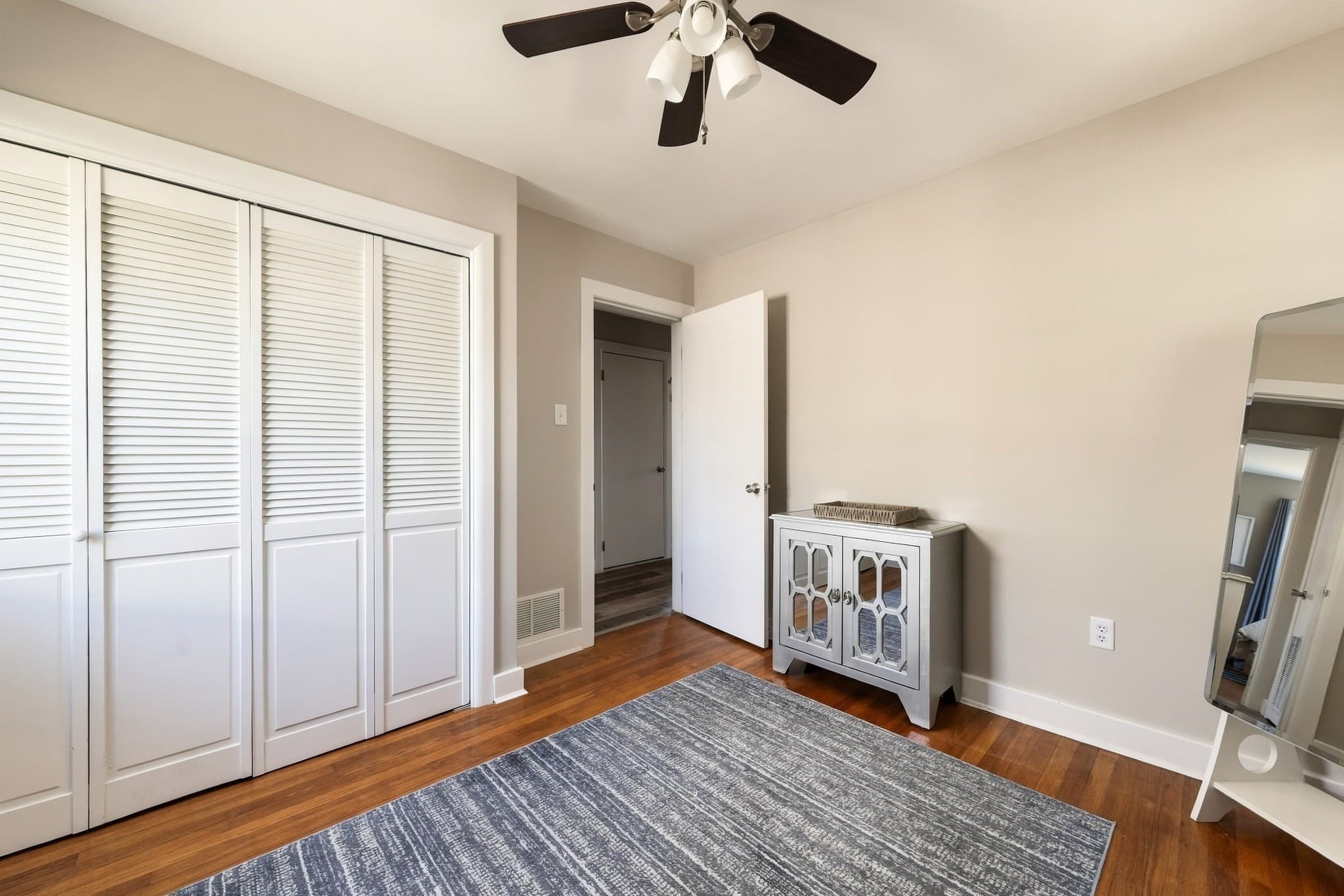 Single Family Residence at 14 Macomber Ave, Dartmouth MA 02747, Dartmouth, photo 16 of 38