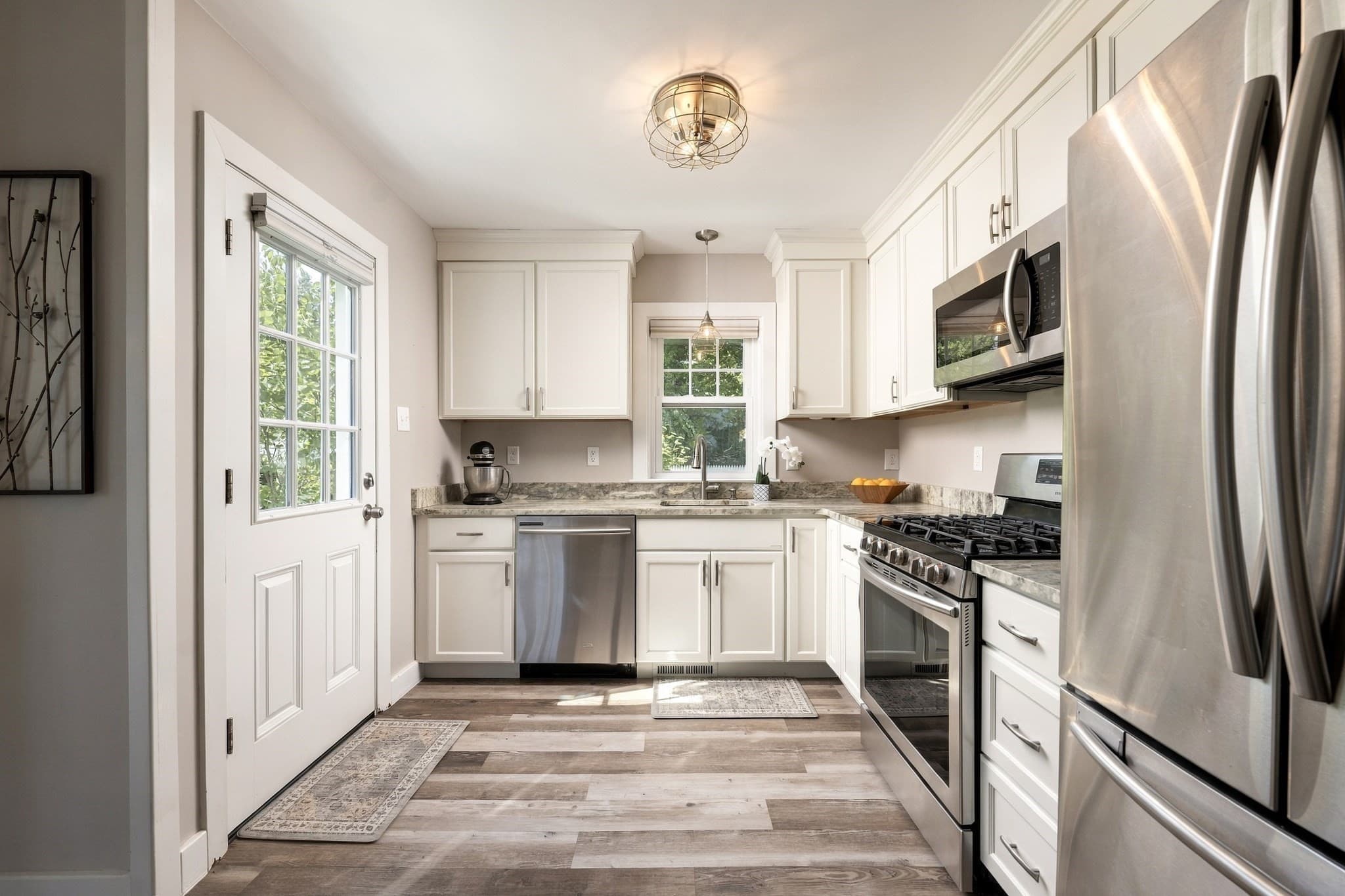 Single Family Residence at 14 Macomber Ave, Dartmouth MA 02747, Dartmouth, photo 12 of 38
