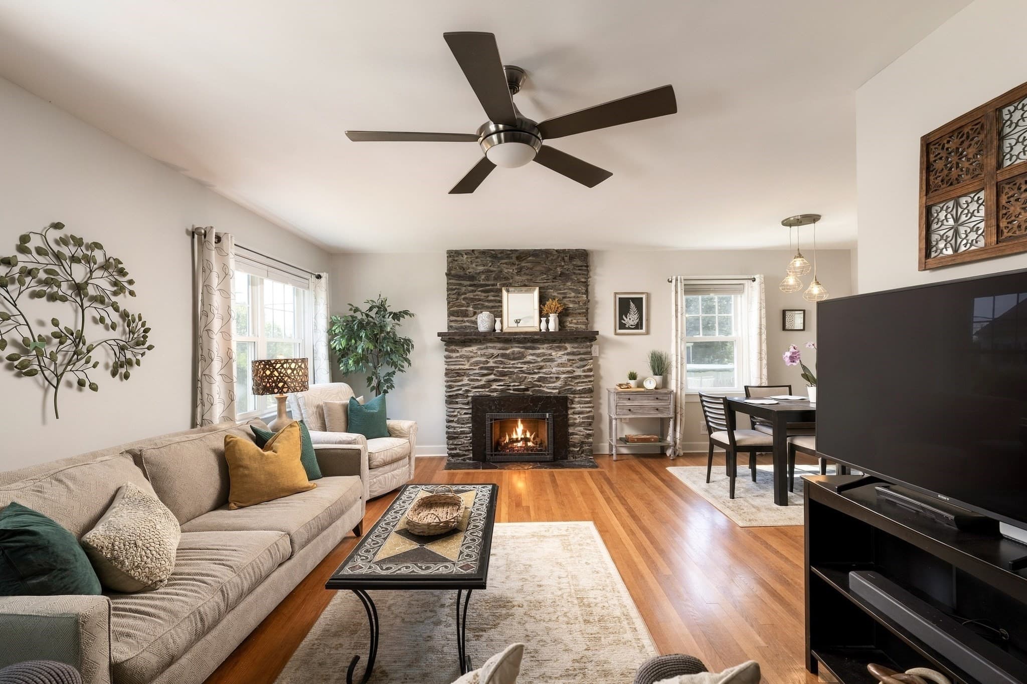 Single Family Residence at 14 Macomber Ave, Dartmouth MA 02747, Dartmouth, photo 5 of 38