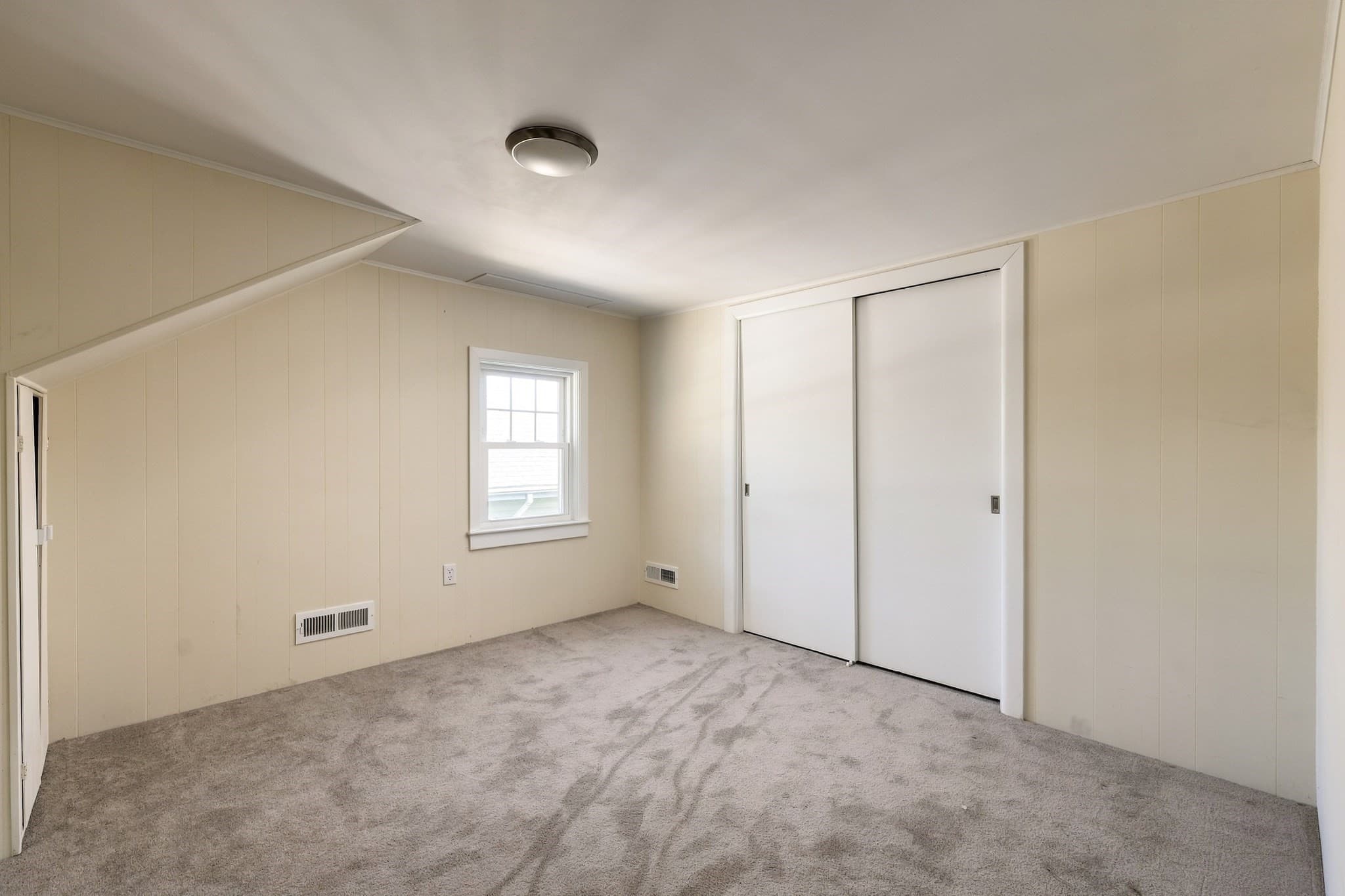 Single Family Residence at 14 Macomber Ave, Dartmouth MA 02747, Dartmouth, photo 24 of 38