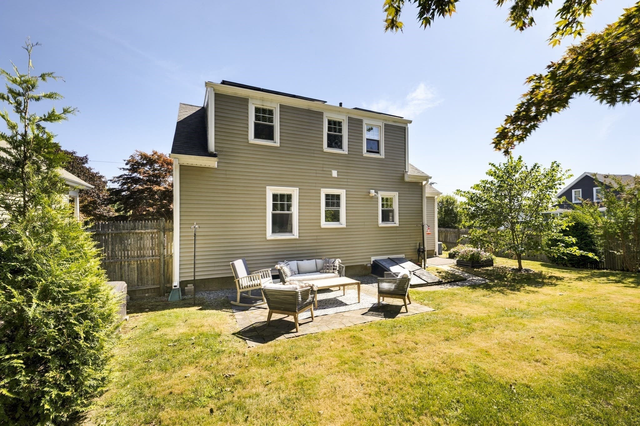Single Family Residence at 14 Macomber Ave, Dartmouth MA 02747, Dartmouth, photo 37 of 38
