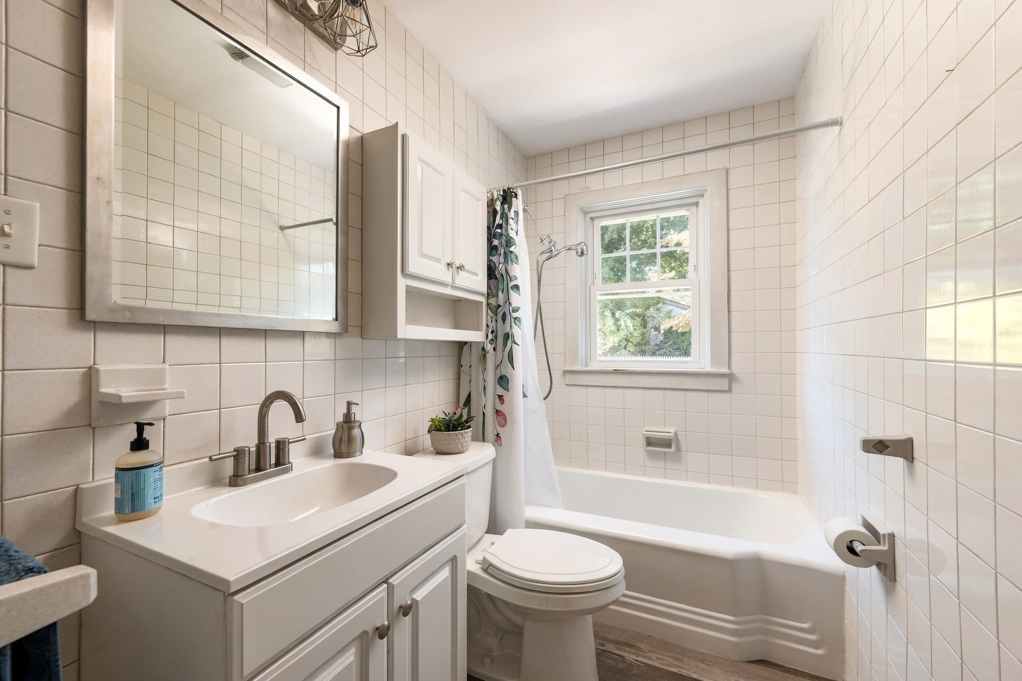 Single Family Residence at 14 Macomber Ave, Dartmouth MA 02747, Dartmouth, photo 19 of 38