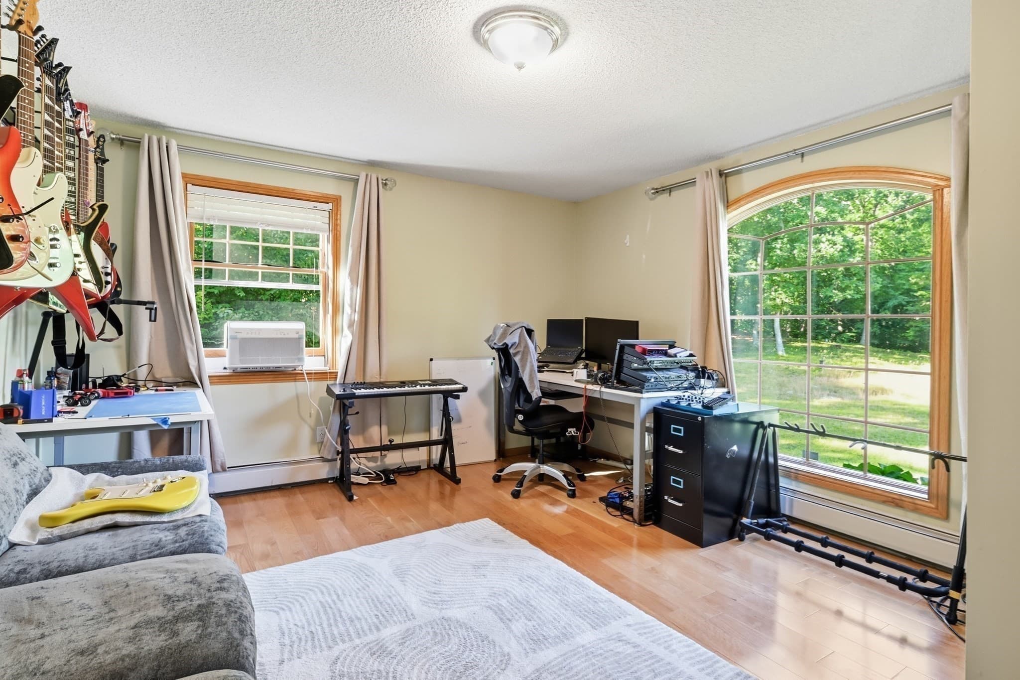 Single Family Residence at 155 Woodland Way, Russell MA 01071, photo 6 of 36