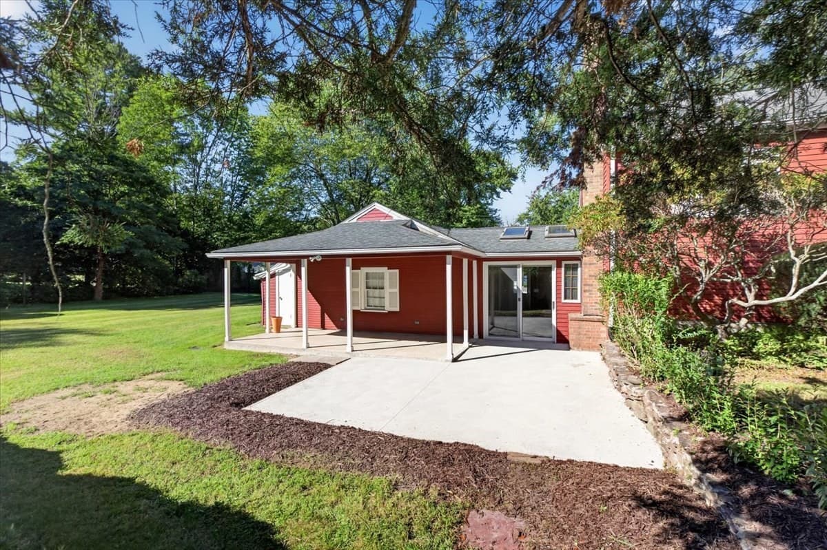 Single Family Residence at 356 Springfield St, Wilbraham MA 01095, Wilbraham, photo 6 of 42