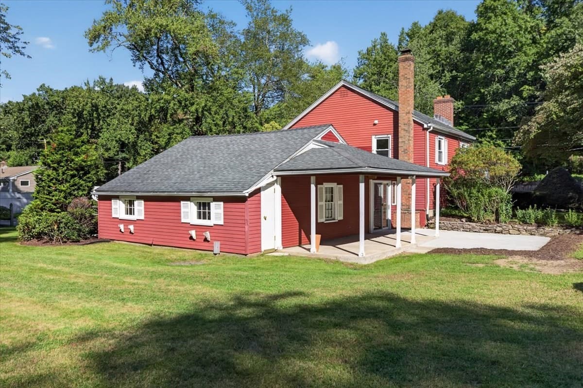 Single Family Residence at 356 Springfield St, Wilbraham MA 01095, Wilbraham, photo 5 of 42