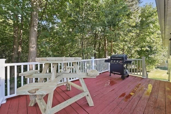 Single Family Residence at 185 Murphy Ln, Chicopee MA 01020, Chicopee, photo 17 of 17