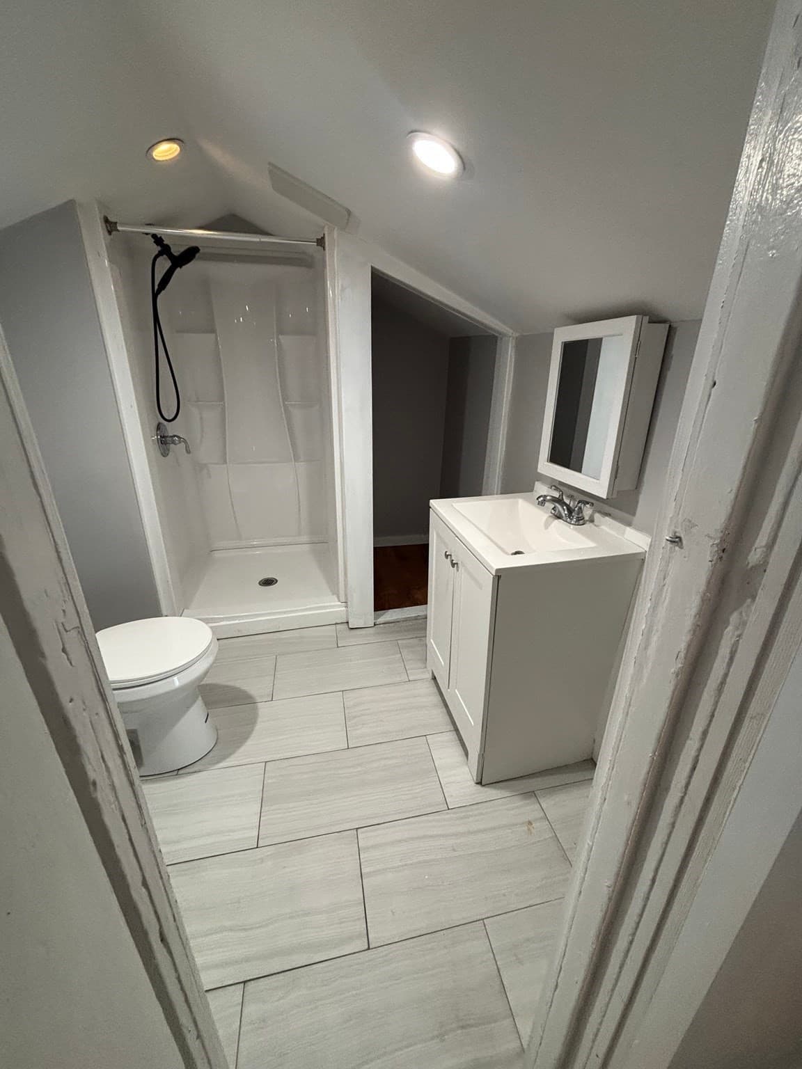 Single Family Residence at 46 Cottage St, New Bedford MA 02740, New Bedford, photo 13 of 16