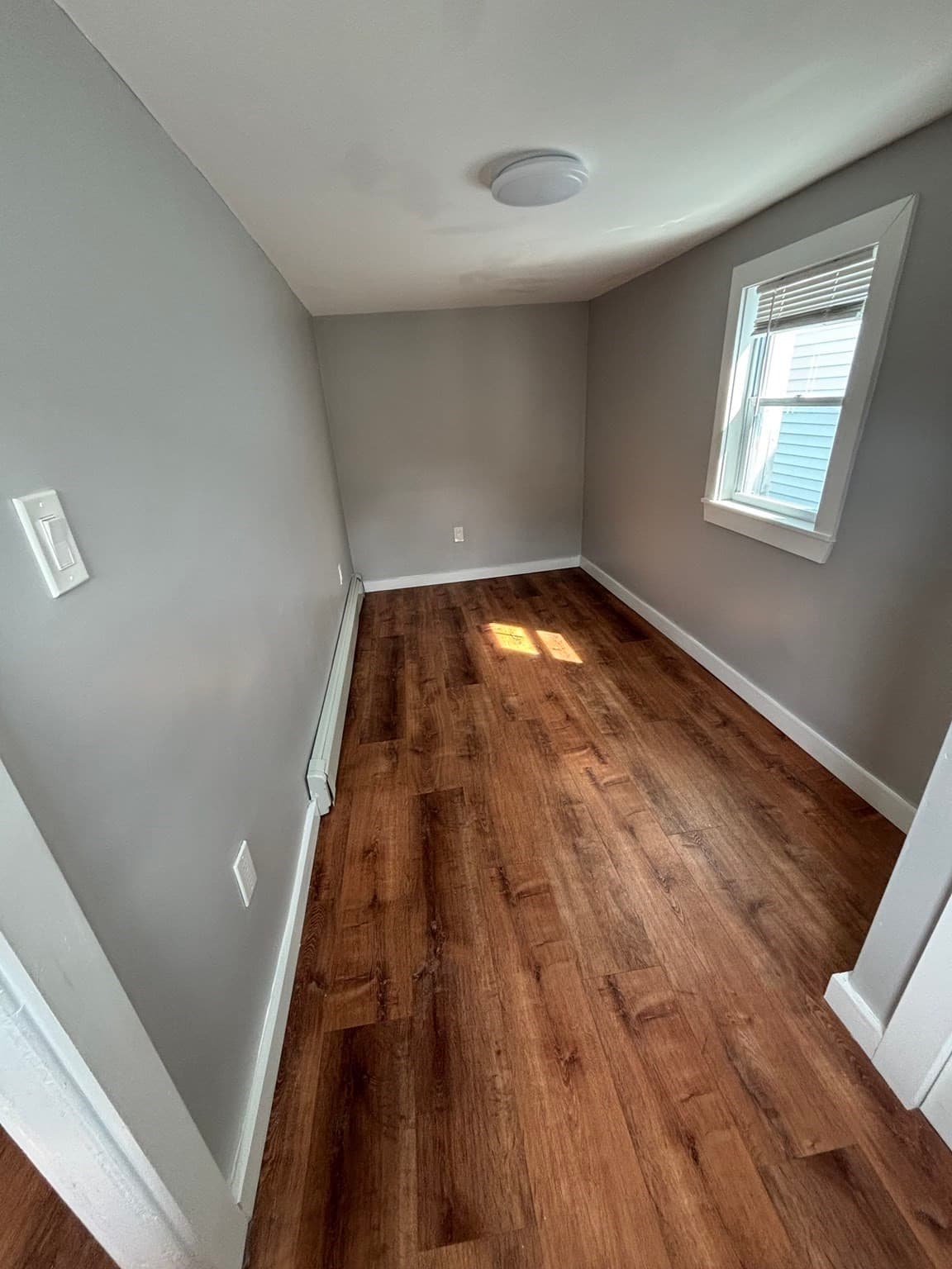 Single Family Residence at 46 Cottage St, New Bedford MA 02740, New Bedford, photo 9 of 16
