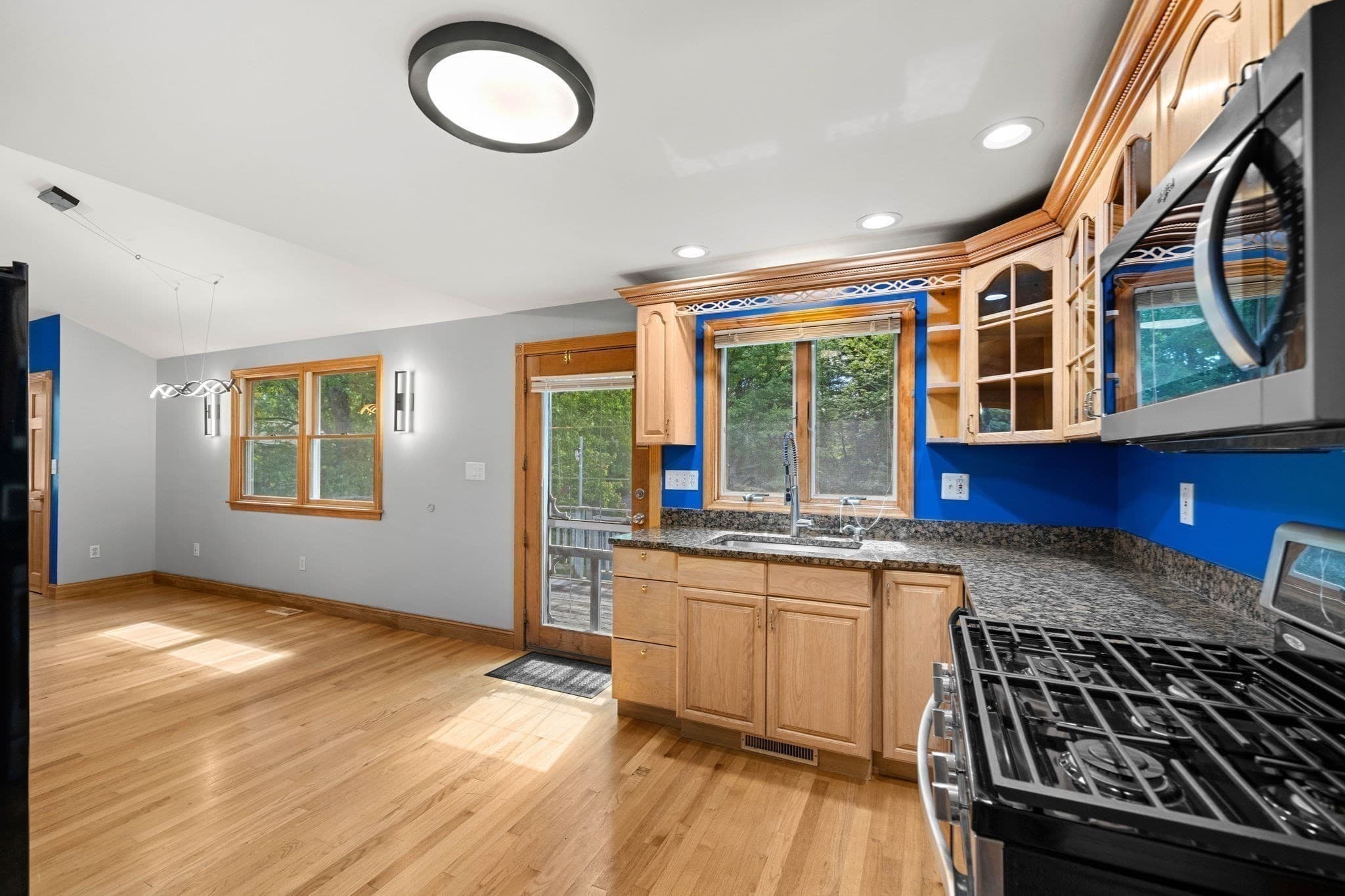 Single Family Residence at 22 Basswood Ave, Billerica MA 01821, Billerica, photo 30 of 42