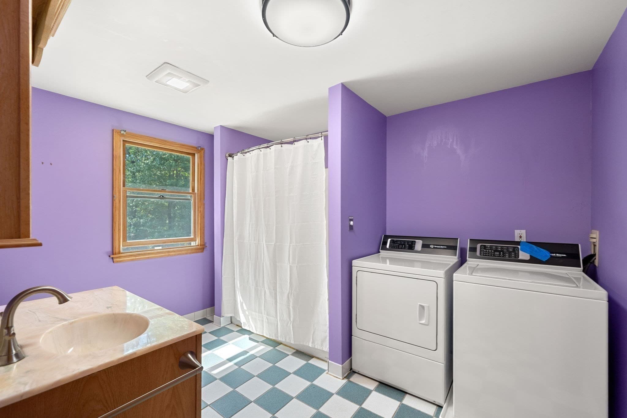 Single Family Residence at 22 Basswood Ave, Billerica MA 01821, Billerica, photo 35 of 42