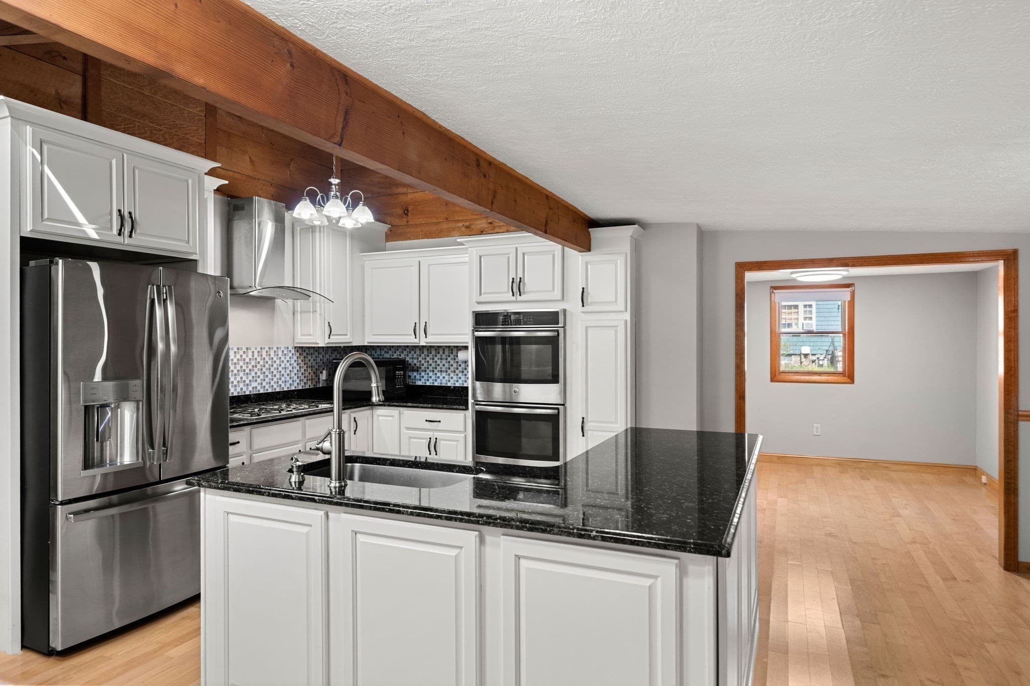 Single Family Residence at 22 Basswood Ave, Billerica MA 01821, Billerica, photo 8 of 42