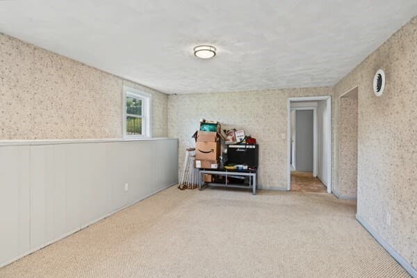 Single Family Residence at 5 William Rd, Billerica MA 01821, Billerica, photo 32 of 39