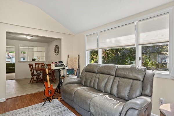 Single Family Residence at 5 William Rd, Billerica MA 01821, Billerica, photo 21 of 39