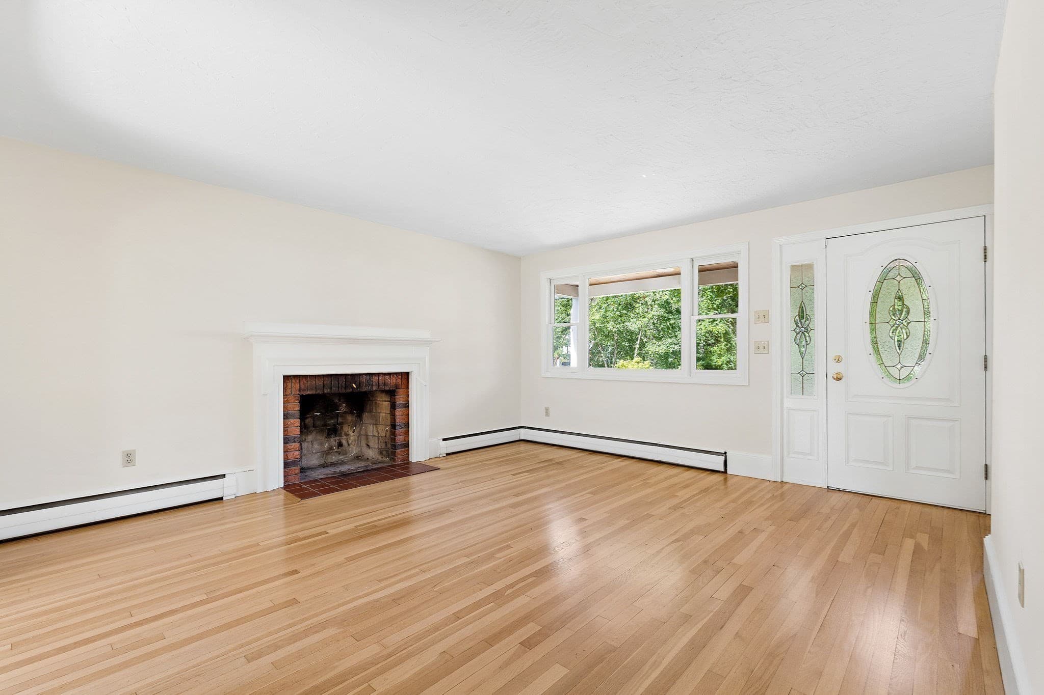 Single Family Residence at 9 Old Lowell Road, Westford MA 01886, Westford, photo 12 of 42
