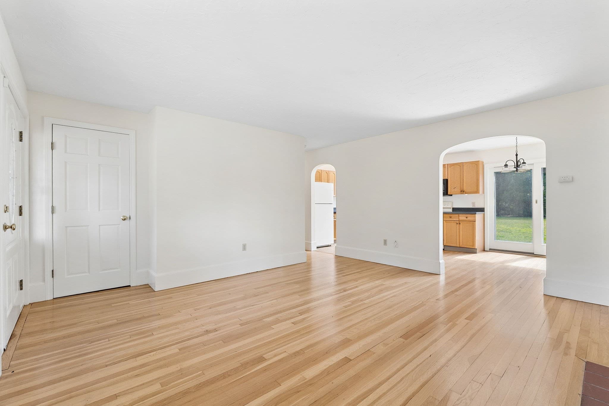 Single Family Residence at 9 Old Lowell Road, Westford MA 01886, Westford, photo 9 of 42