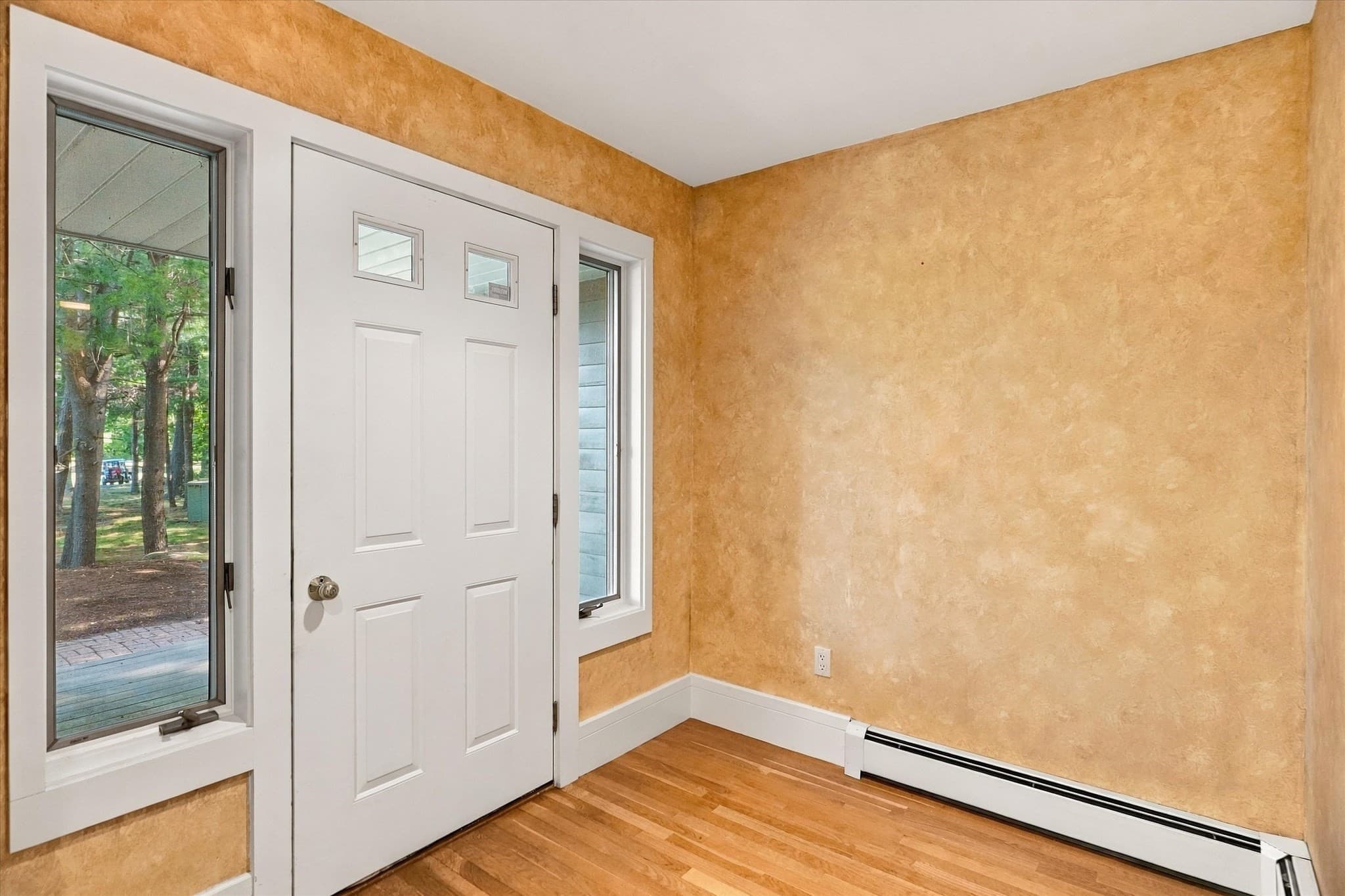 Single Family Residence at 58 Country Club Way, Ipswich MA 01938, Ipswich, photo 4 of 41