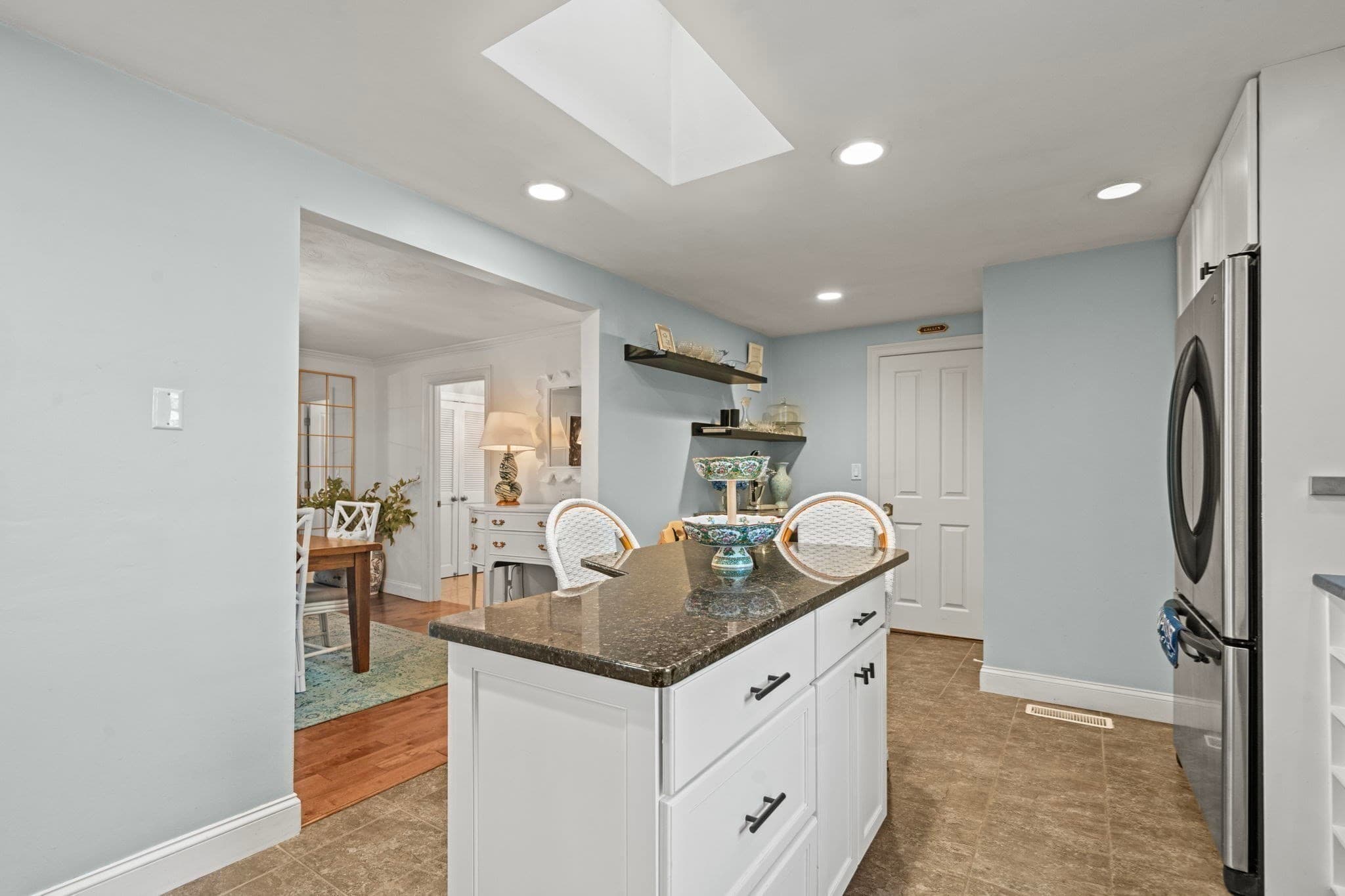 Single Family Residence at 264 Main Street, Amesbury MA 01913, Amesbury, photo 10 of 40