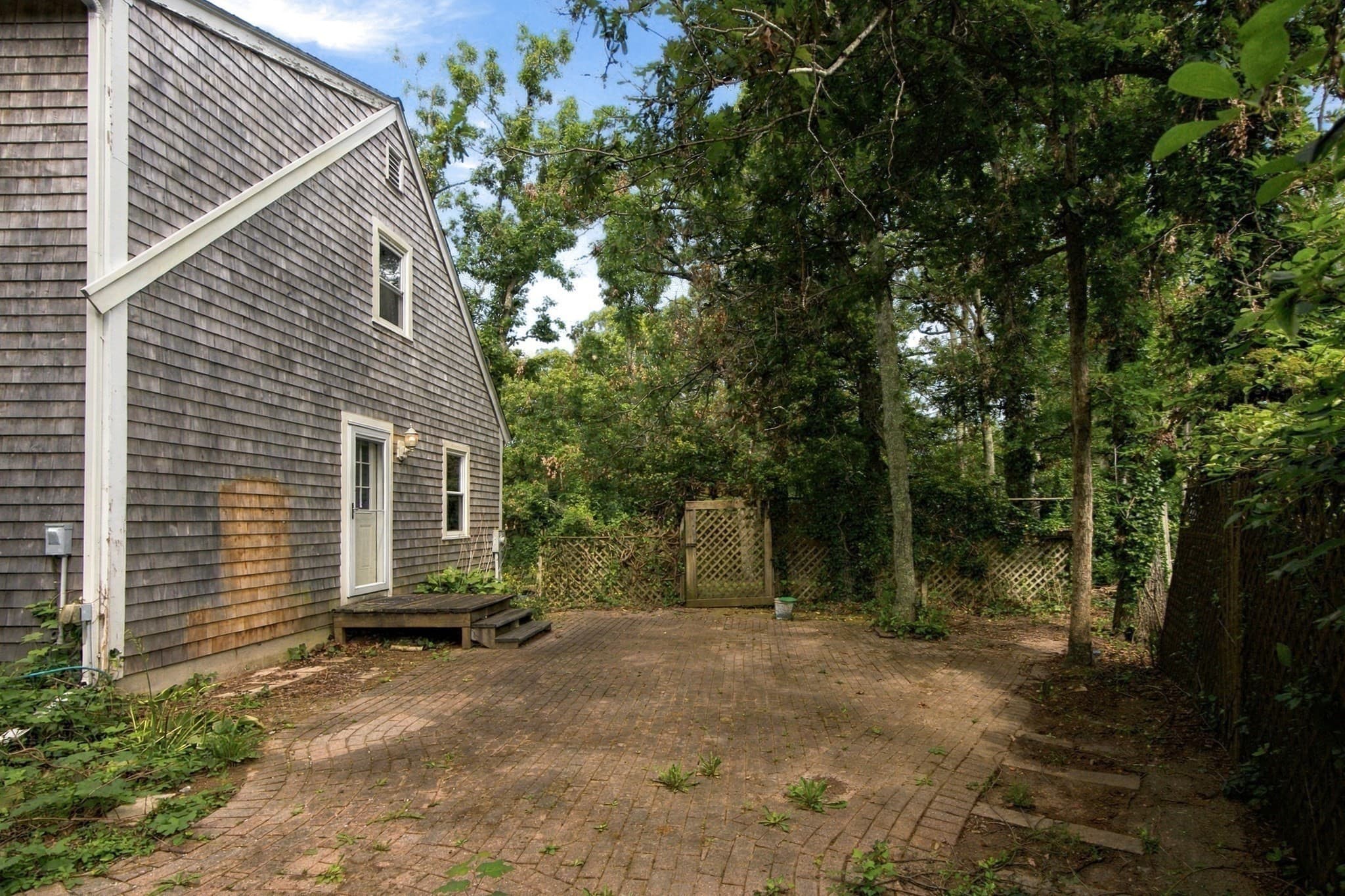 Single Family Residence at 16 Gunters Ln, Mashpee MA 02649, Mashpee, photo 23 of 34