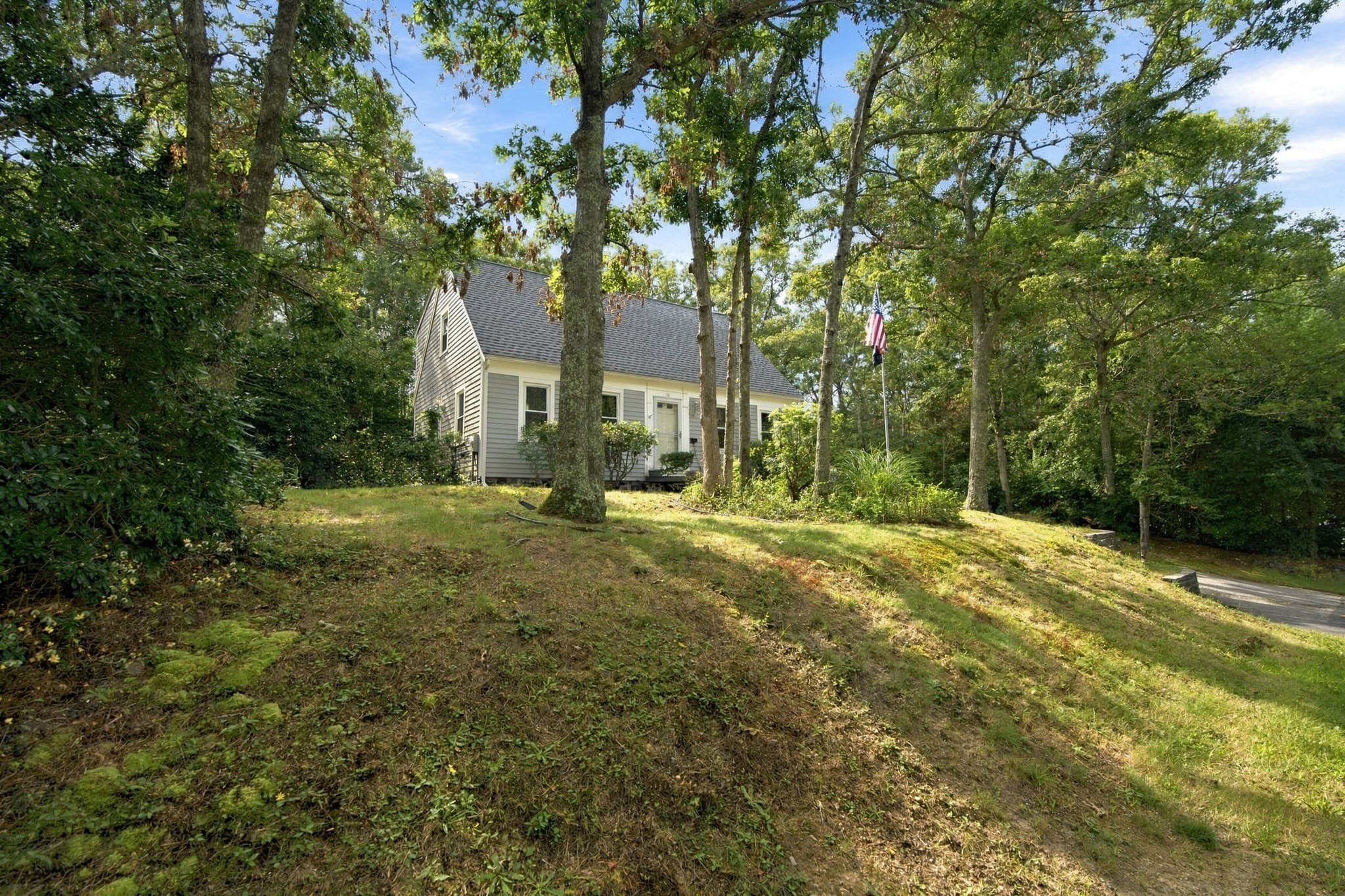 Single Family Residence at 16 Gunters Ln, Mashpee MA 02649, Mashpee, photo 34 of 34